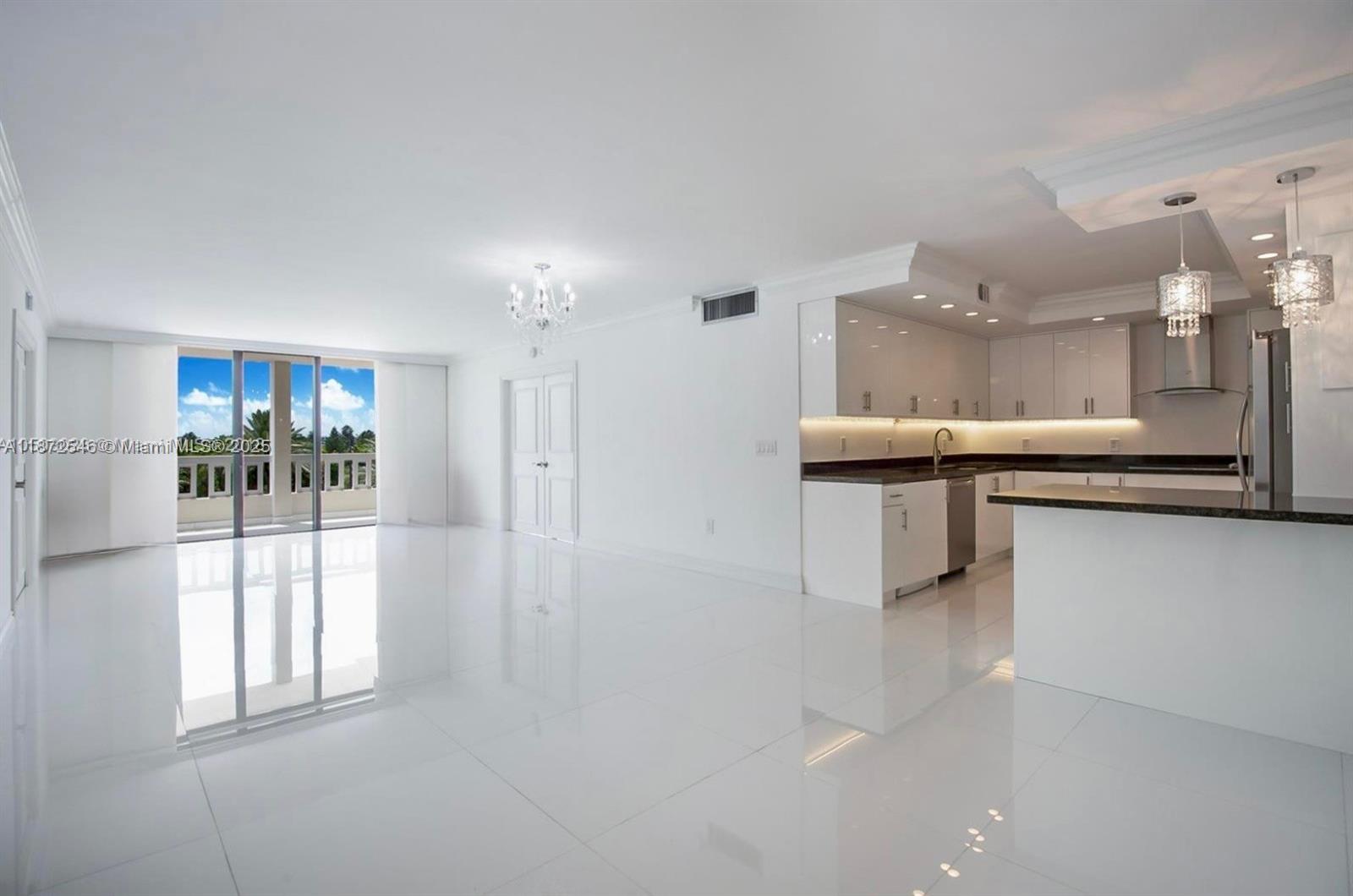 BALMORAL CONDO - Residential