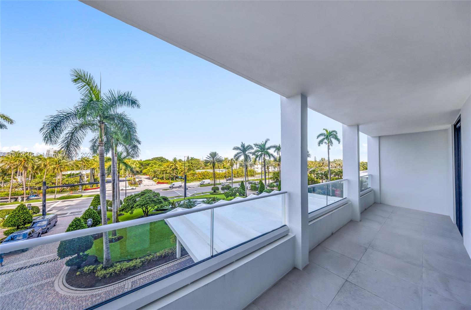 BALMORAL CONDO - Residential