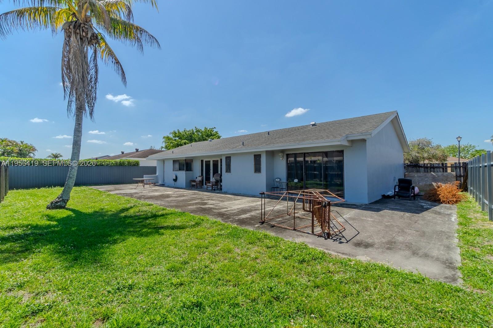 COUNTRY LAKE MANORS SEC 2 - Residential