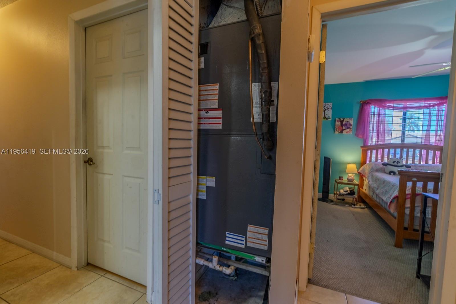 COUNTRY LAKE MANORS SEC 2 - Residential