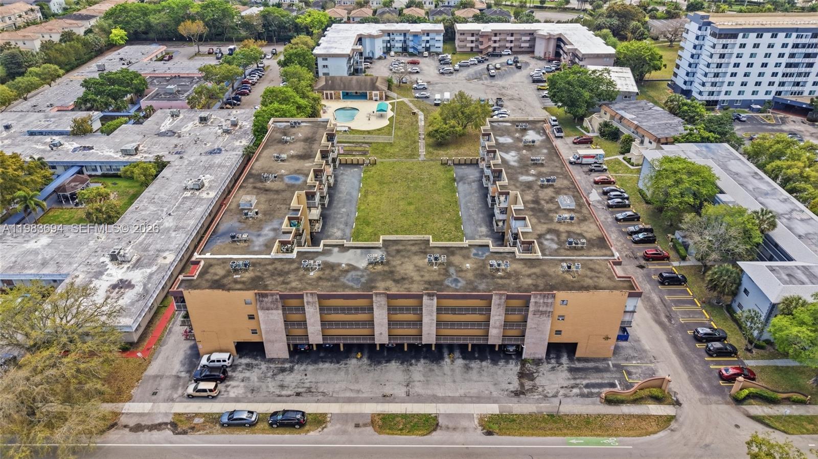 TALLWOOD NORTH CONDO - Residential