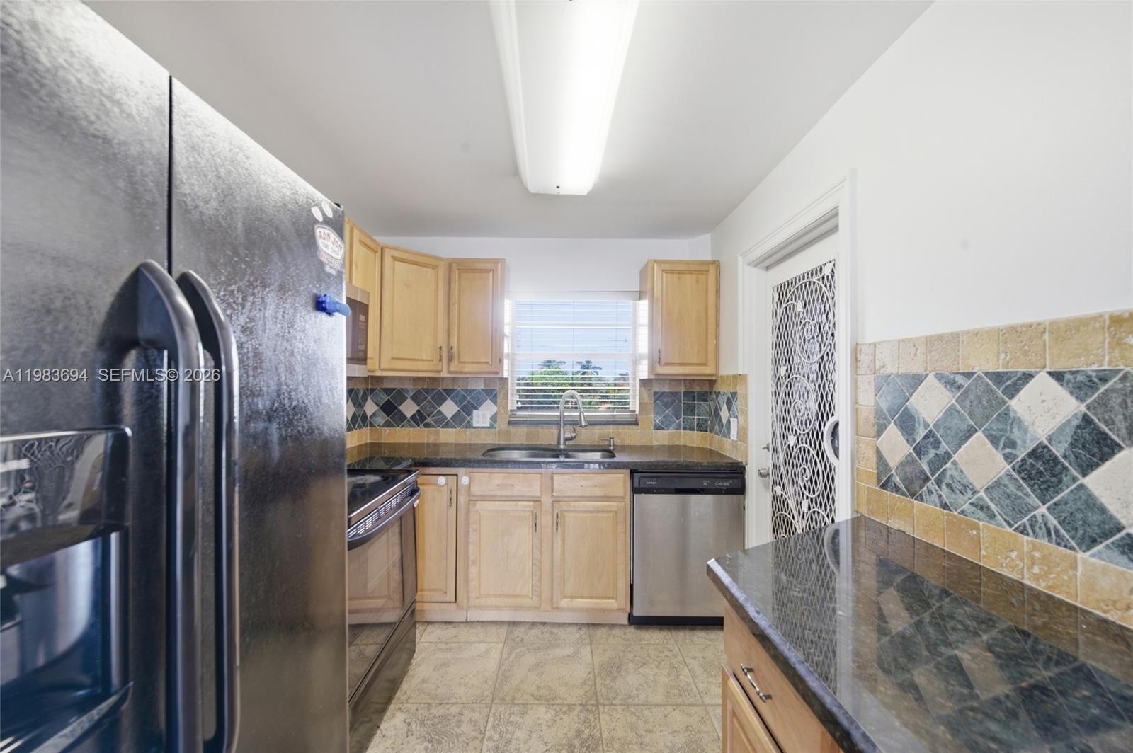 TALLWOOD NORTH CONDO - Residential