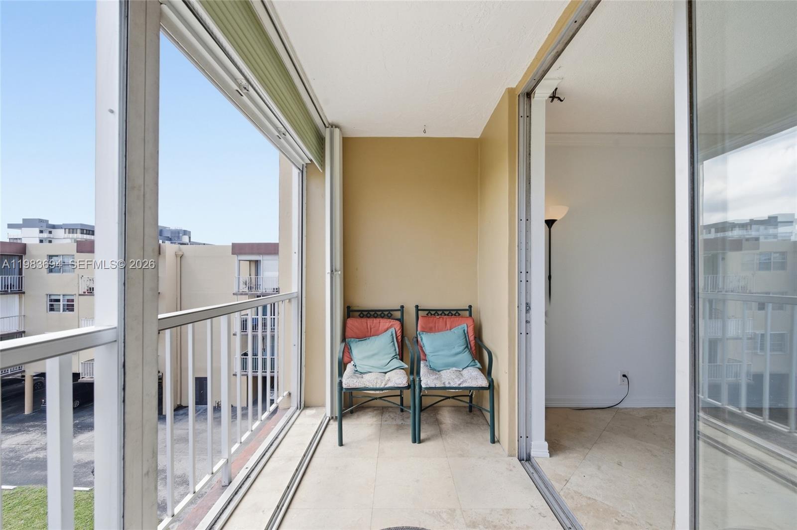 TALLWOOD NORTH CONDO - Residential