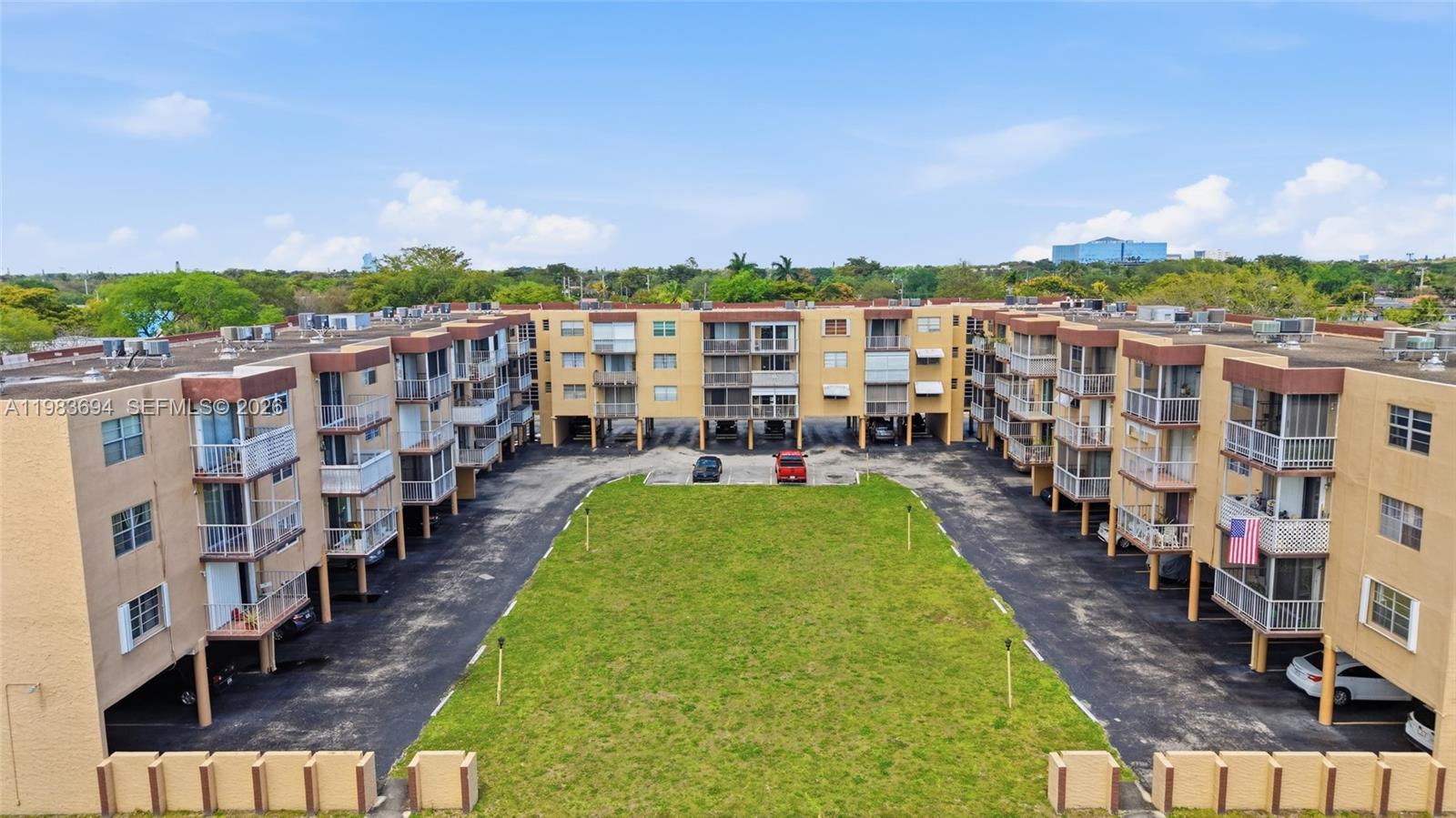 TALLWOOD NORTH CONDO - Residential