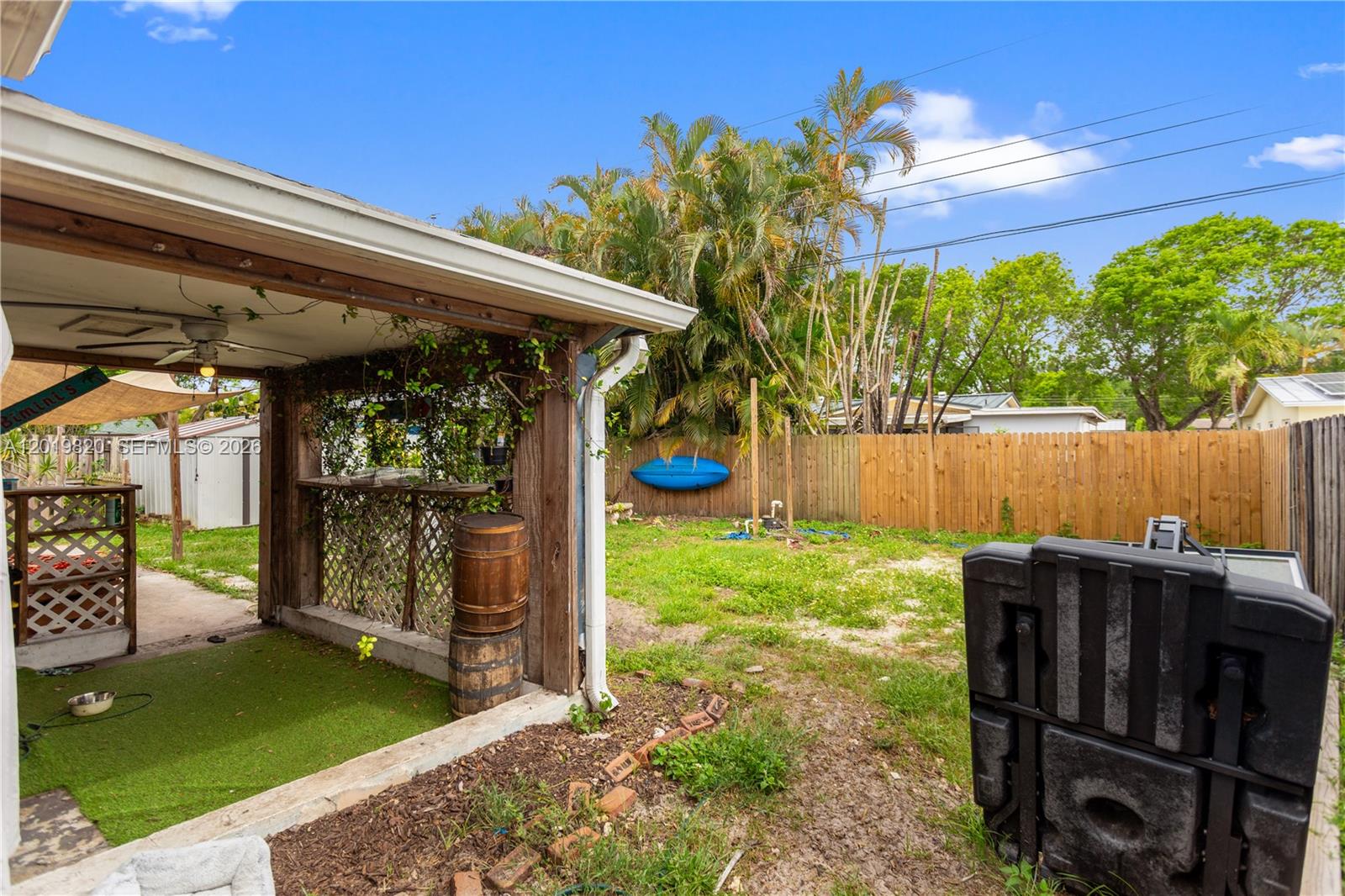SUMMERTIME ISLES - Residential