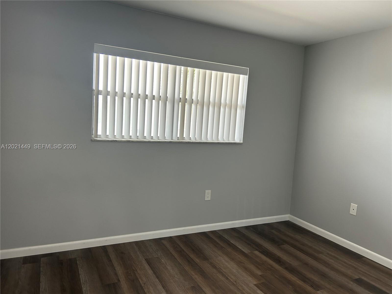 SUNRISE LAKES PHASE 1 - Residential