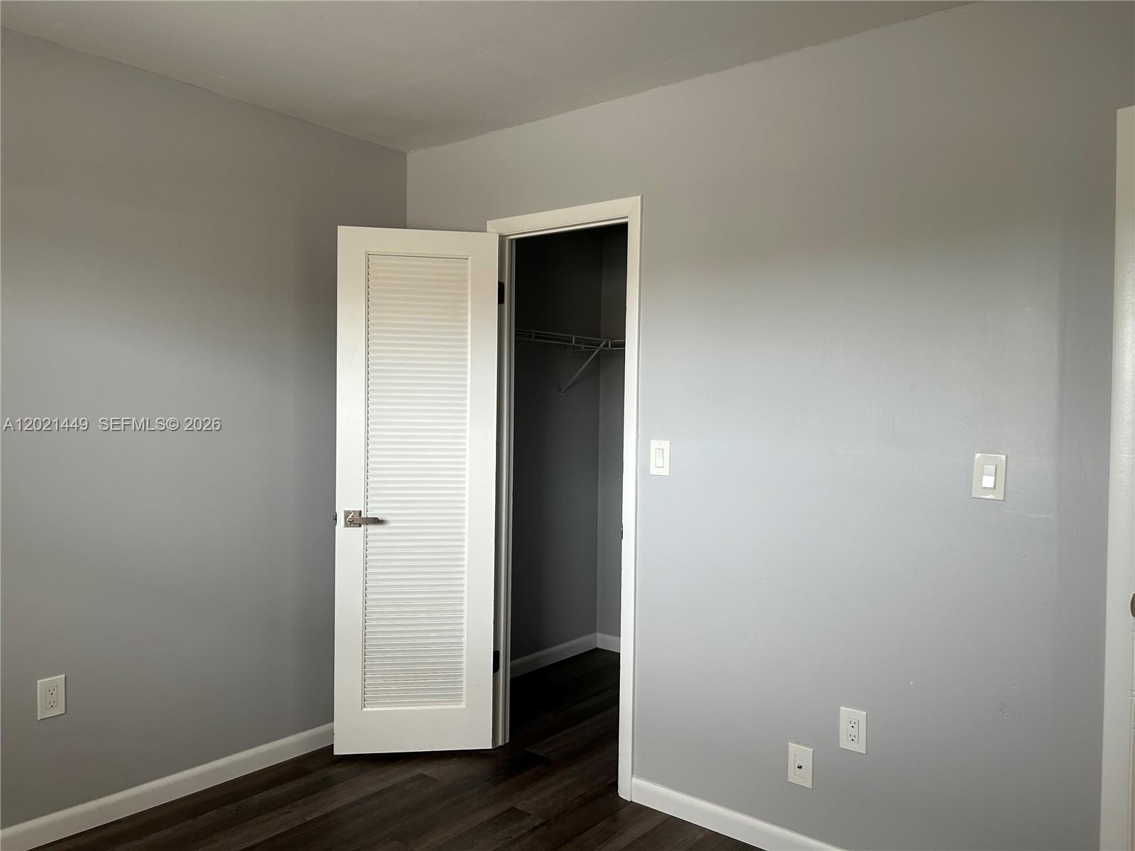 SUNRISE LAKES PHASE 1 - Residential