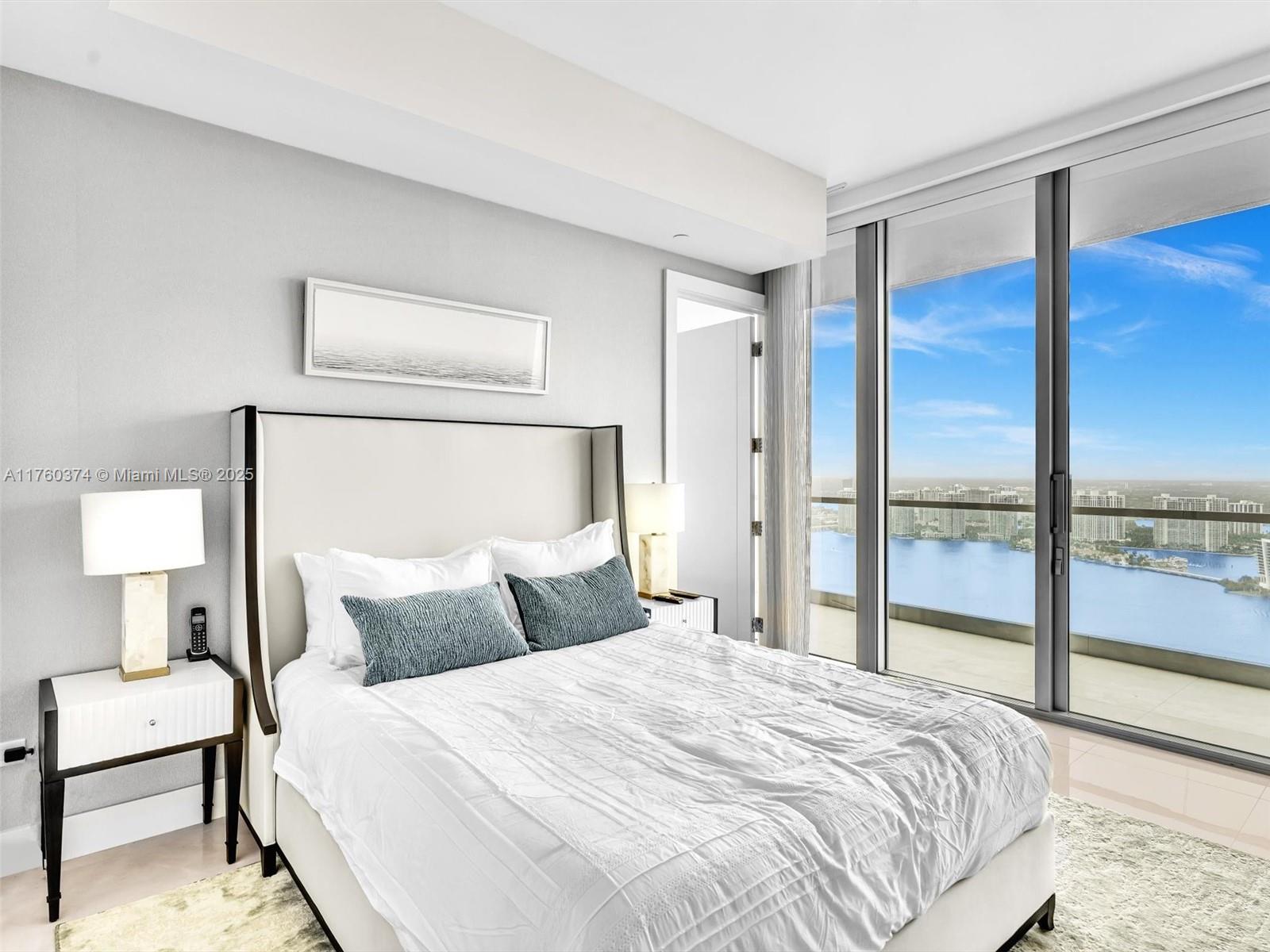 Turnberry Ocean Club Condo - Residential