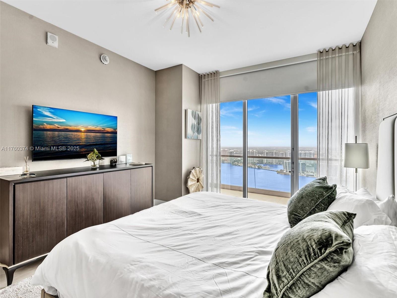 Turnberry Ocean Club Condo - Residential