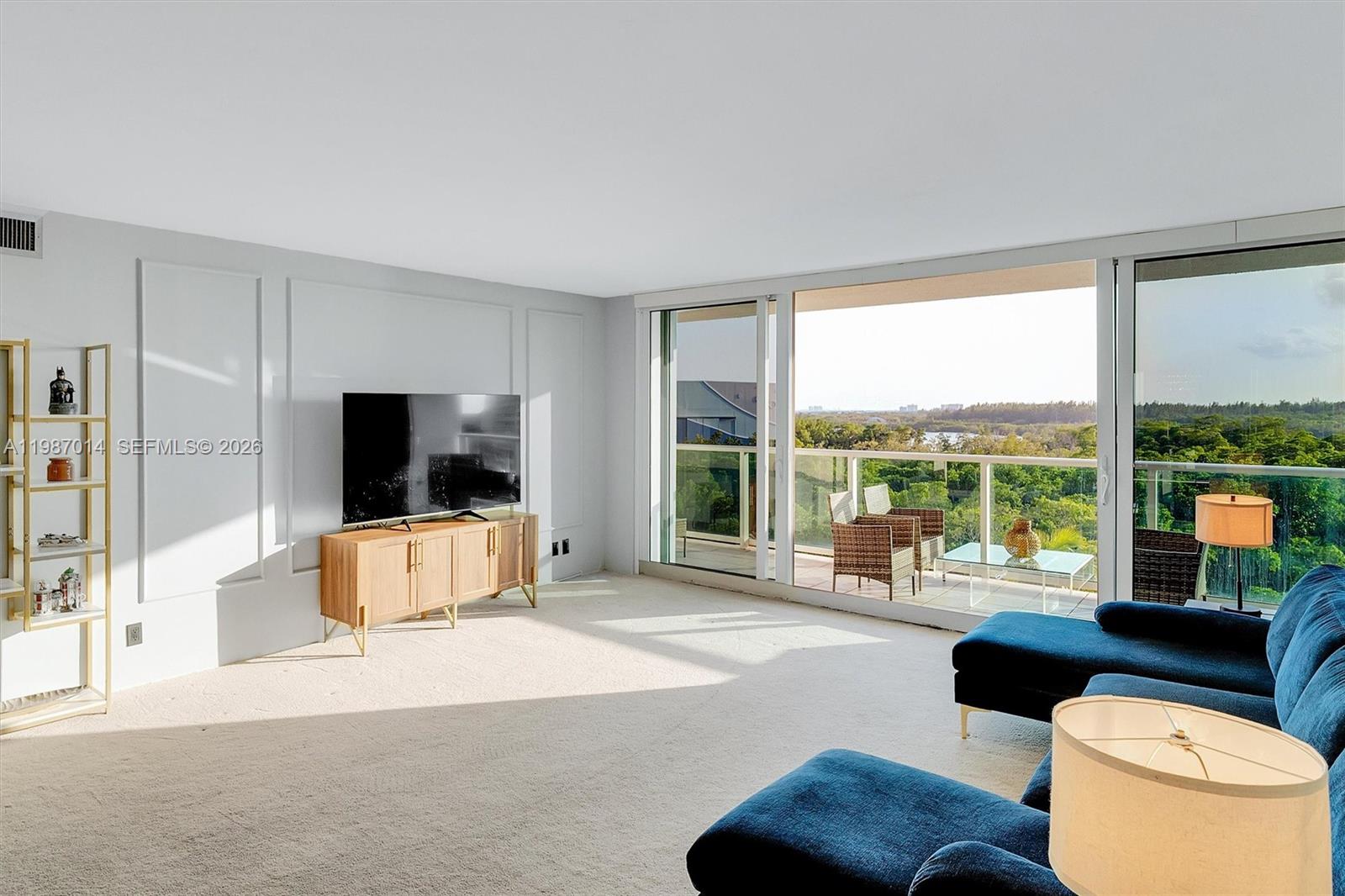 ARLEN HOUSE EAST CONDO - Residential