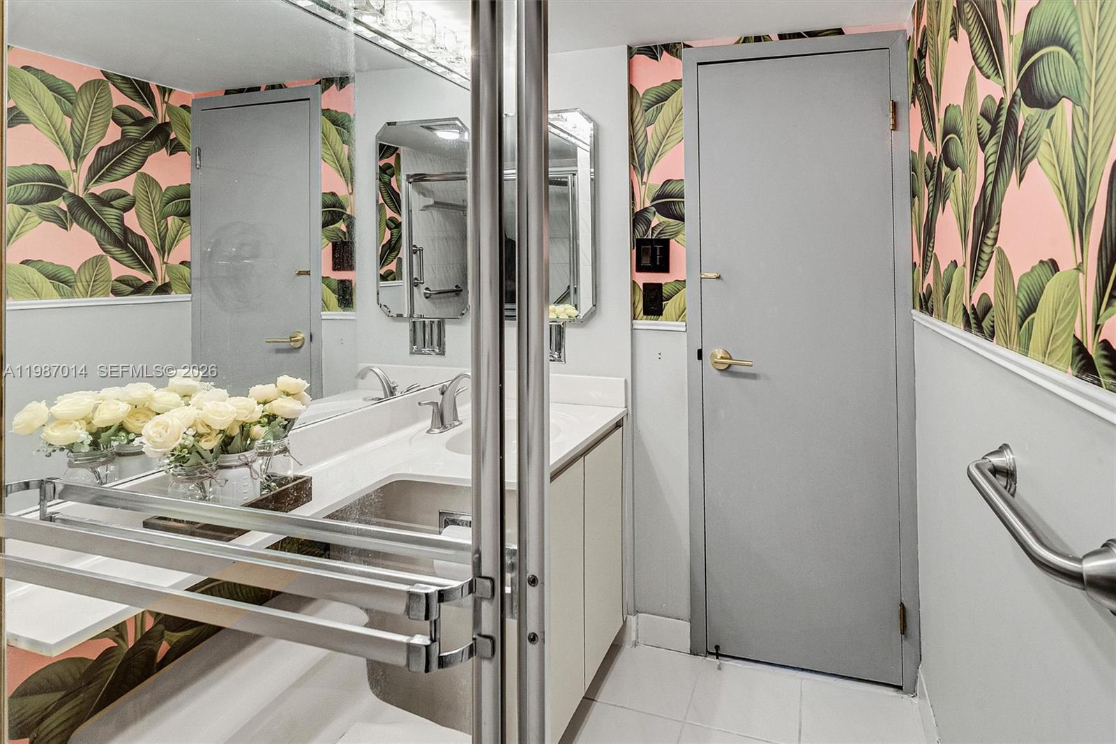 ARLEN HOUSE EAST CONDO - Residential