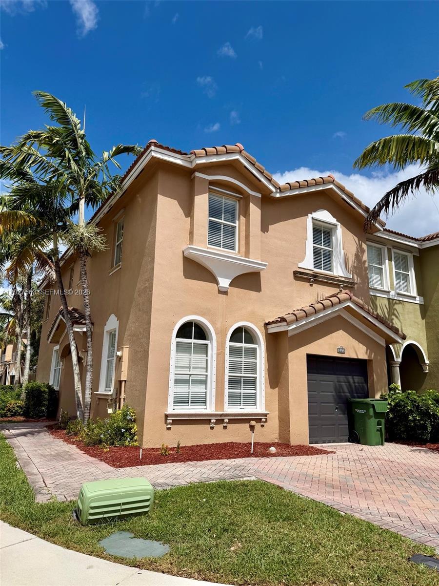 KEYS GARDEN - Residential