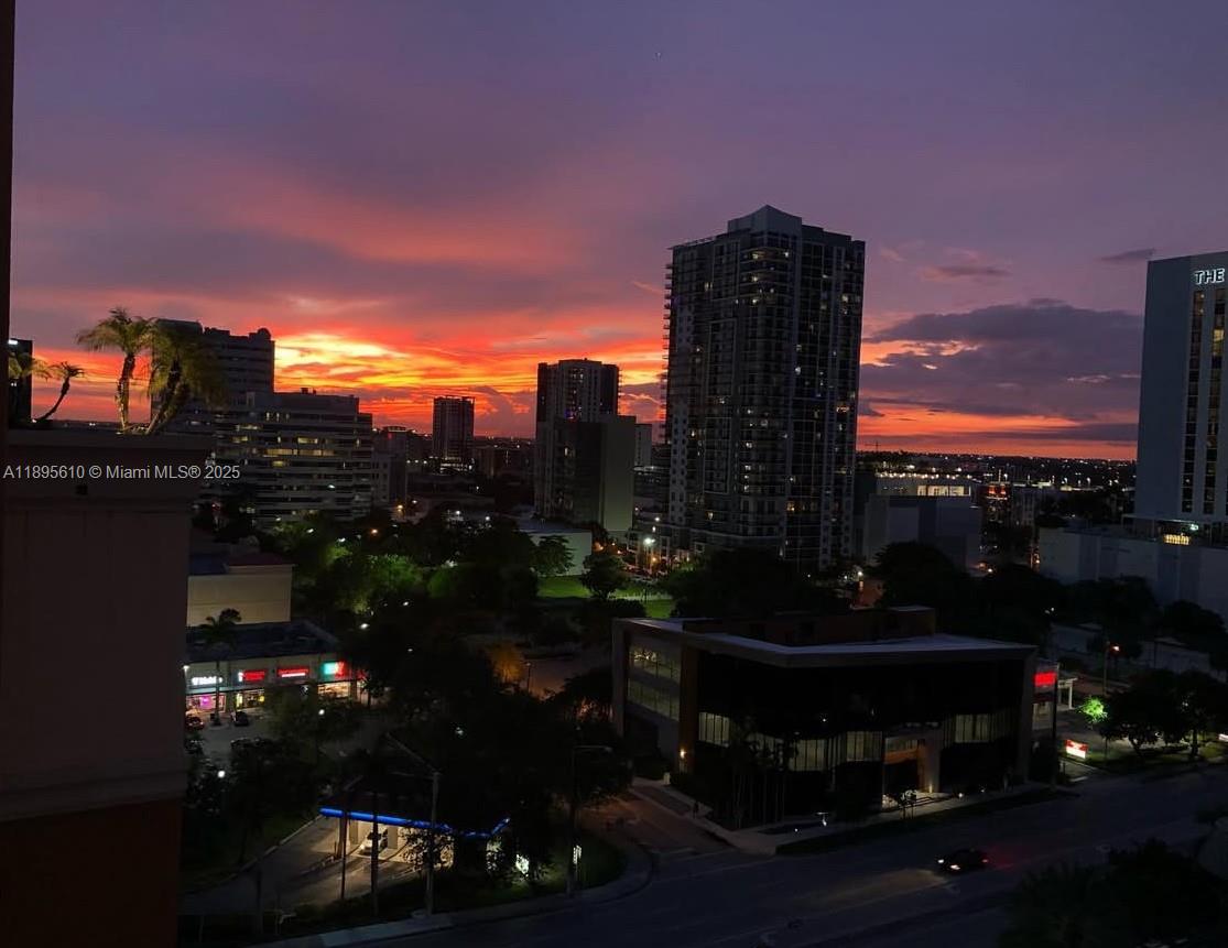 WAVERLY AT LAS OLAS CONDO - Residential