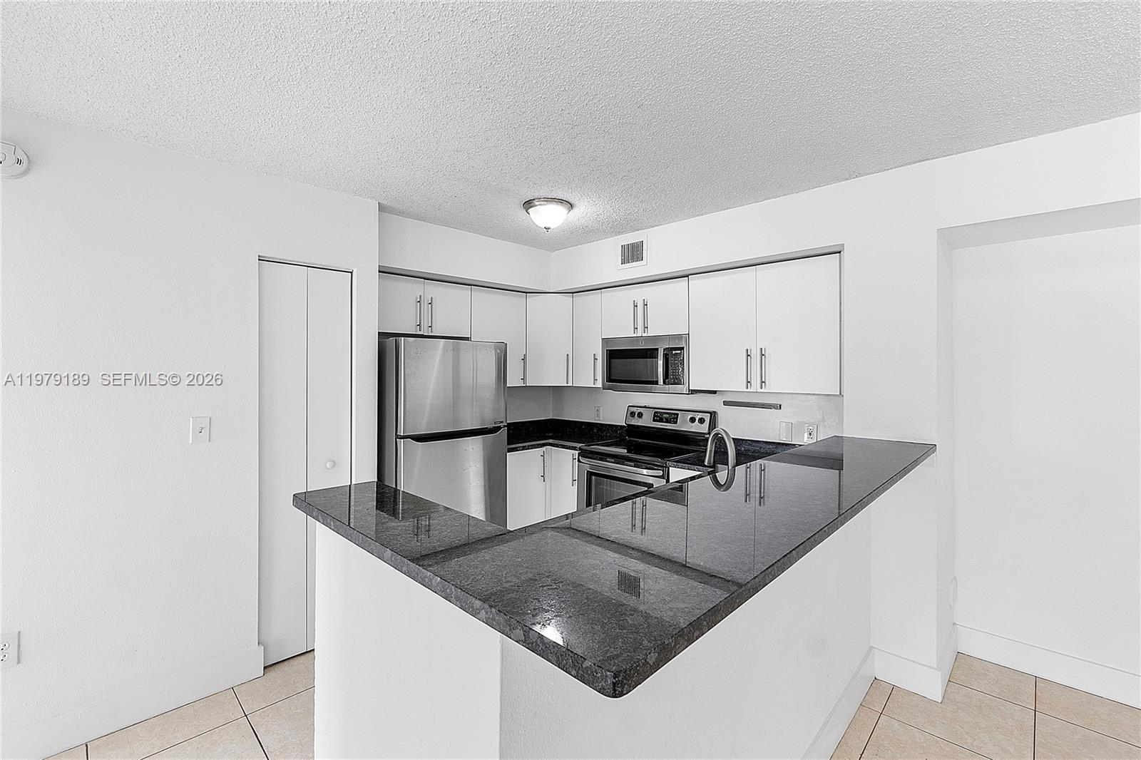 ENCLAVE AT DORAL CONDO NO - Residential Lease