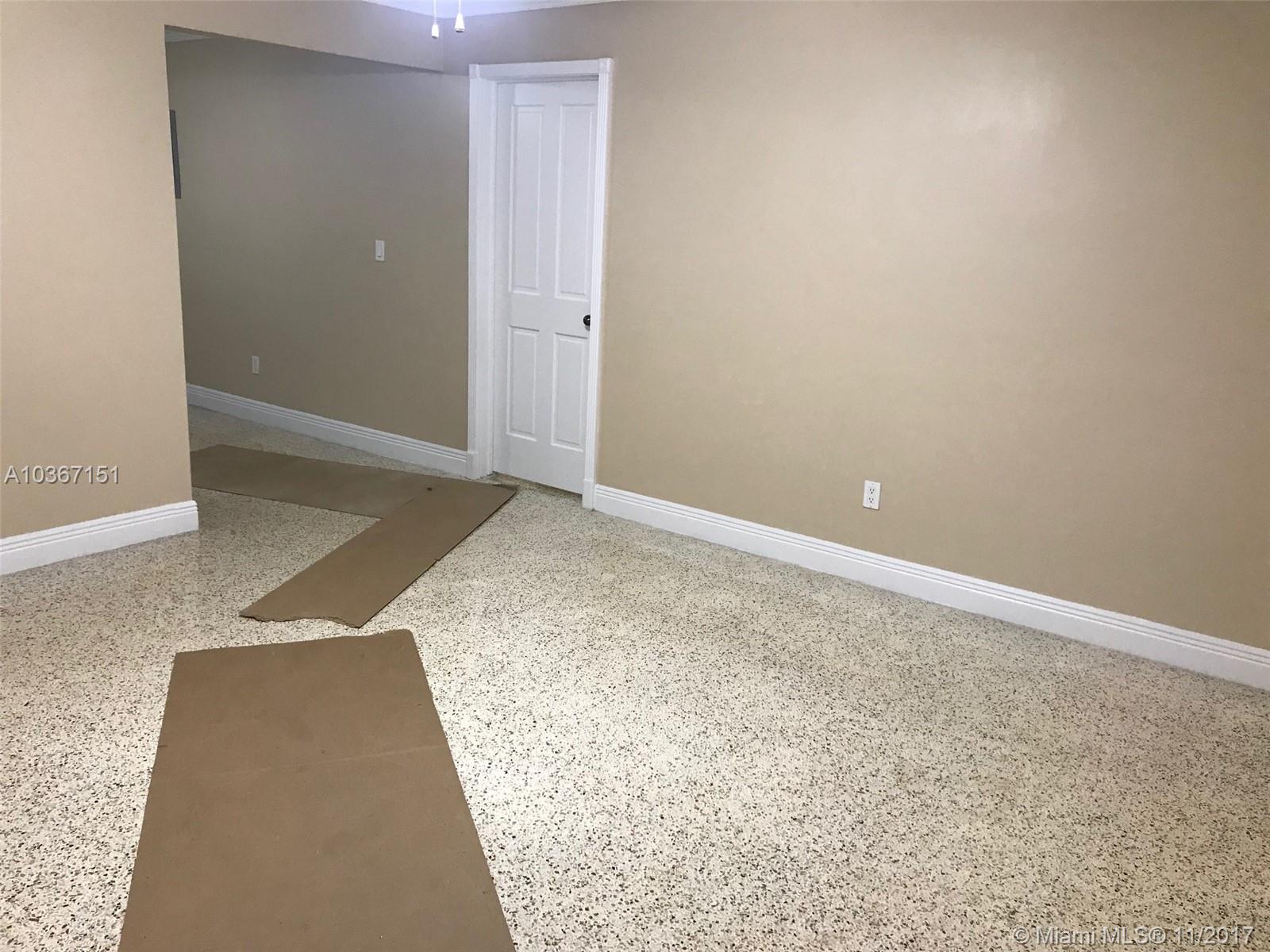 FLAGLER GROVE ESTATES EXT - Residential Lease