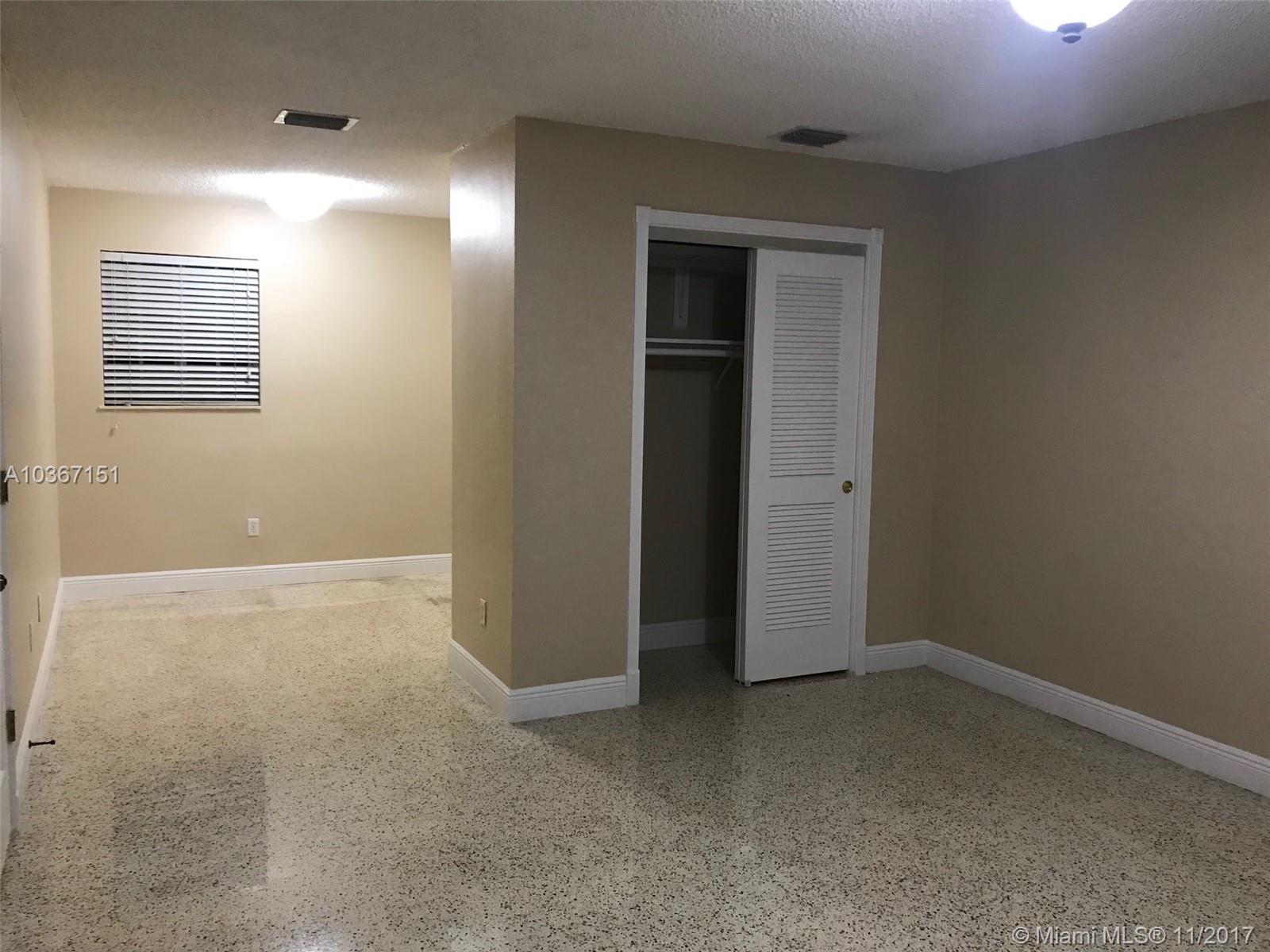 FLAGLER GROVE ESTATES EXT - Residential Lease