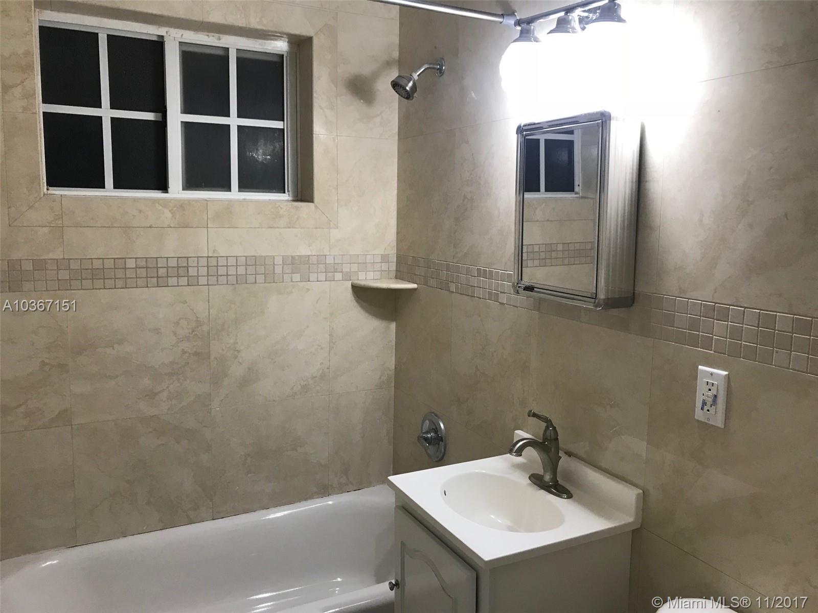 FLAGLER GROVE ESTATES EXT - Residential Lease