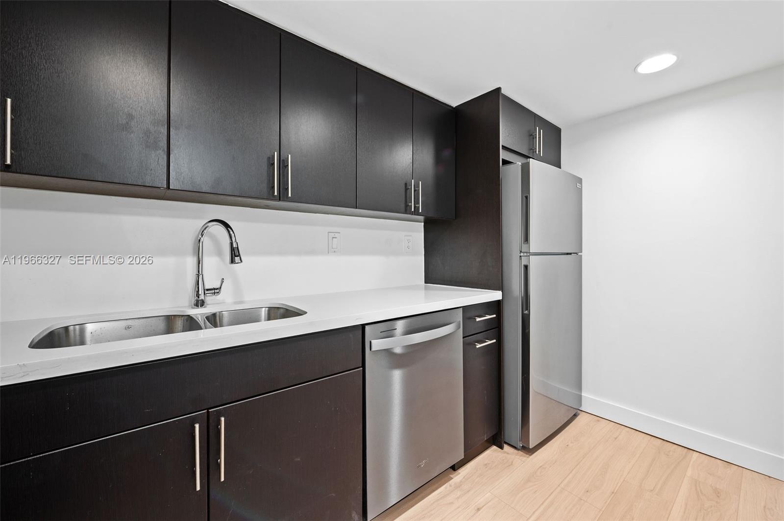 GABLES SOUTH CONDO - Residential