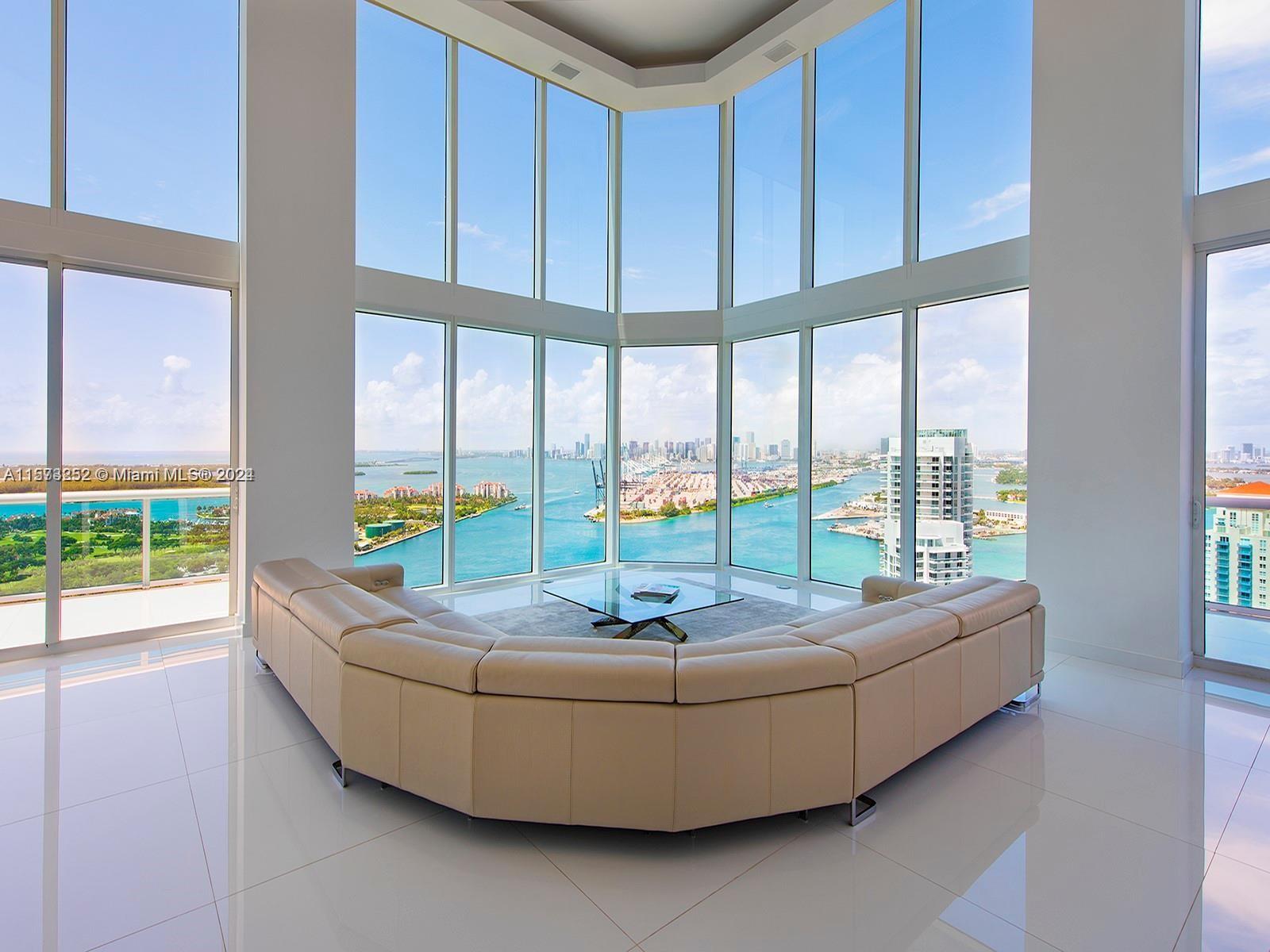 Rental Property at 300 S Pointe Dr Lph2, Miami Beach, Miami-Dade County, Florida - Bedrooms: 3 
Bathrooms: 4  - $25,000 MO.
