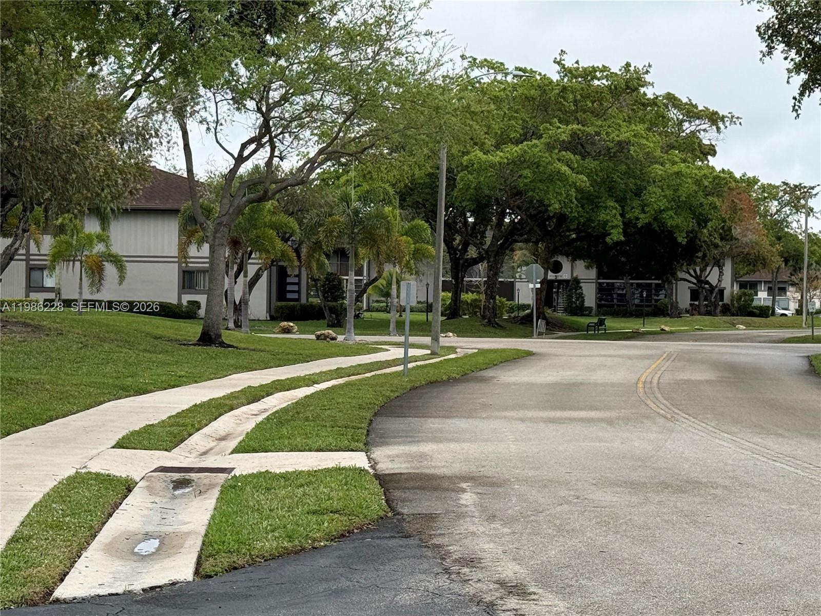 TAMARAC GARDENS CONDOMINI - Residential