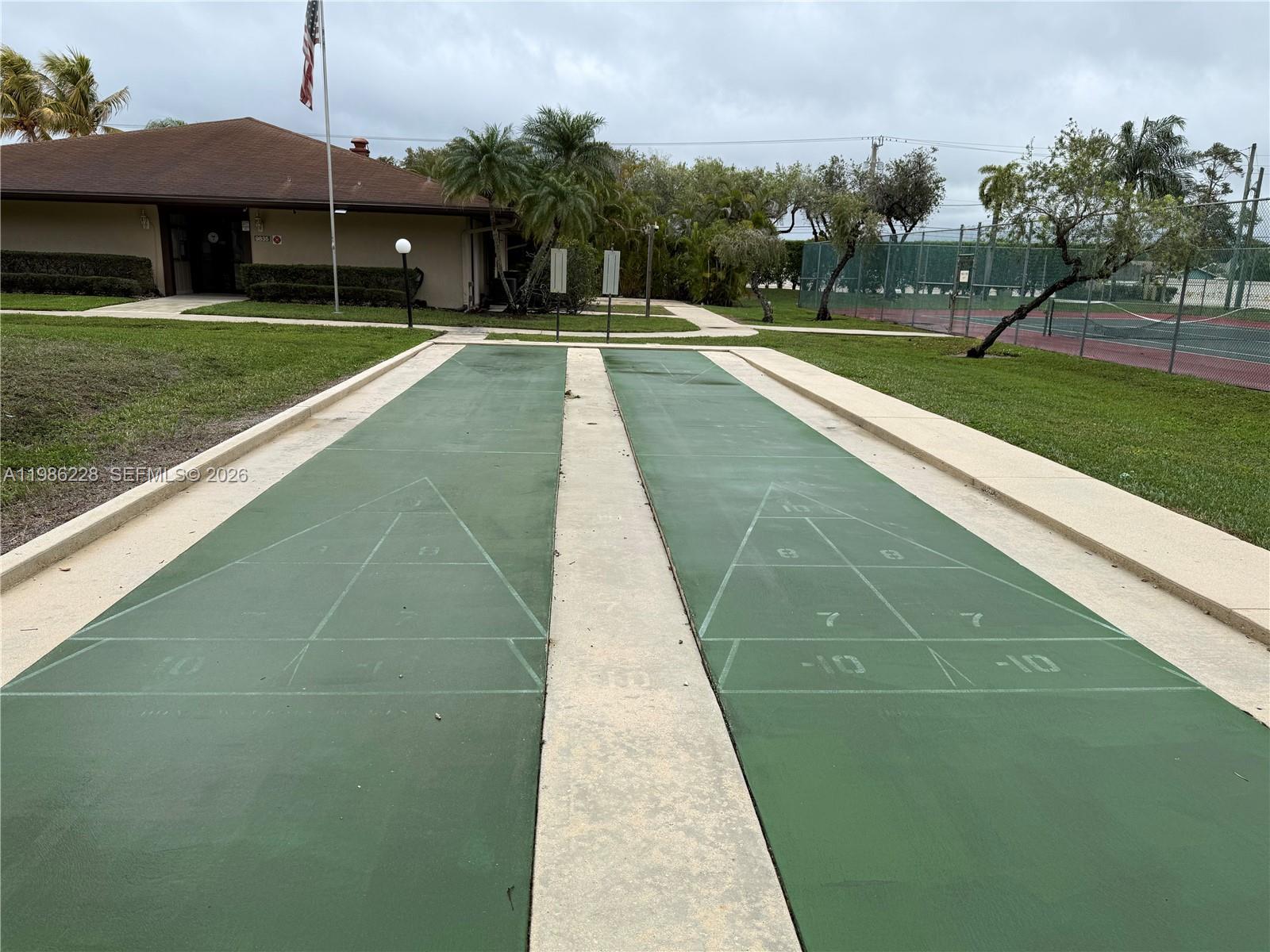 TAMARAC GARDENS CONDOMINI - Residential