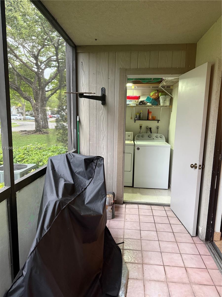 TAMARAC GARDENS CONDOMINI - Residential