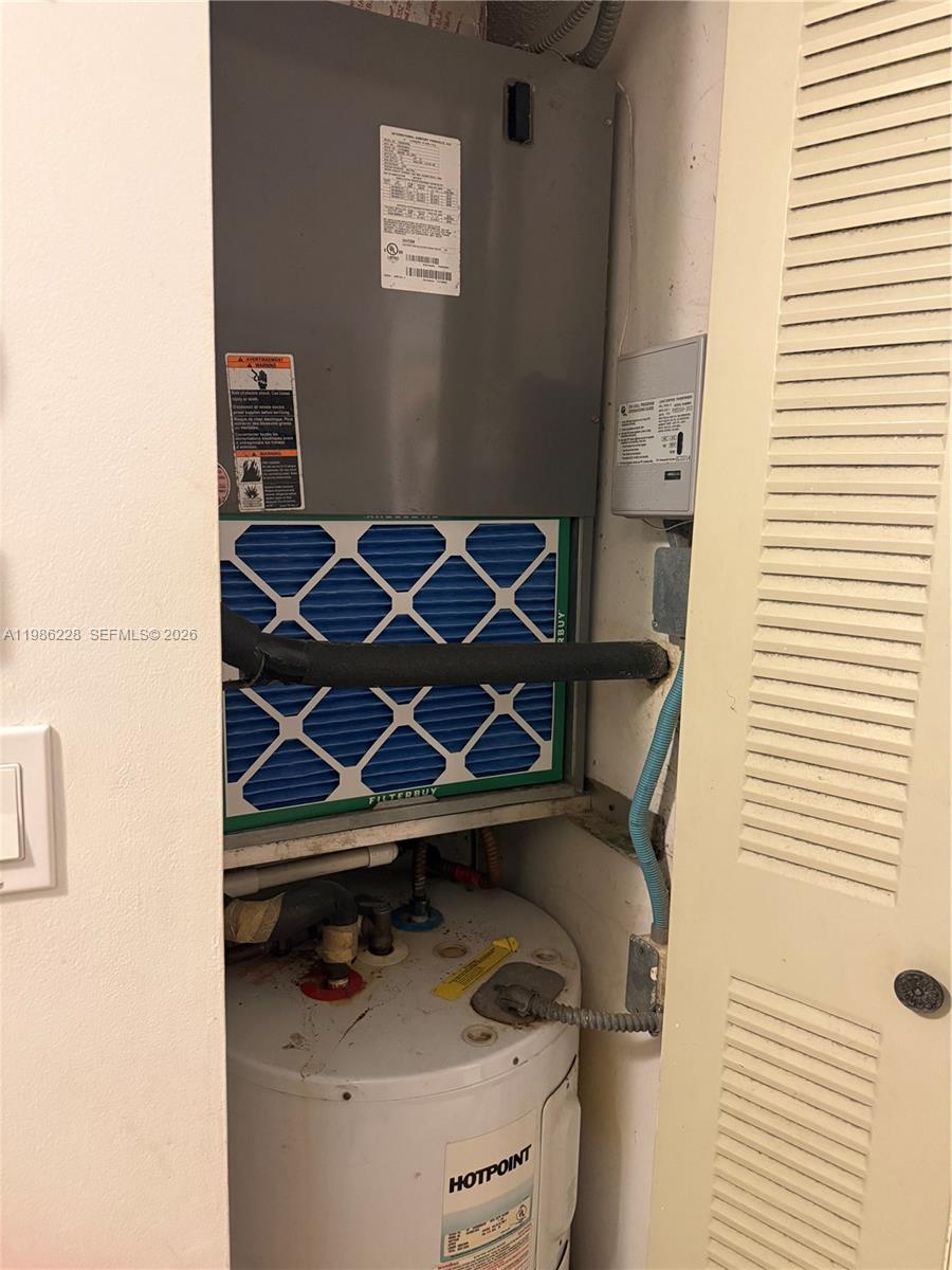 TAMARAC GARDENS CONDOMINI - Residential