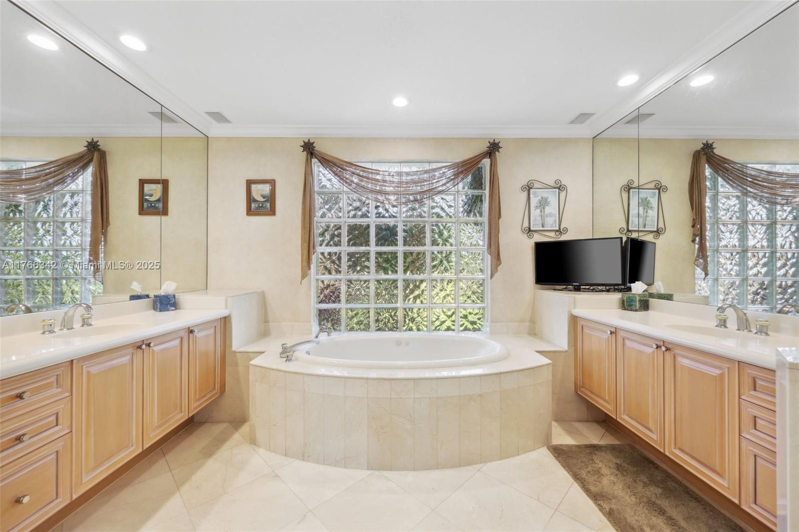 HIDDEN VALLEY SEC 3 - Residential