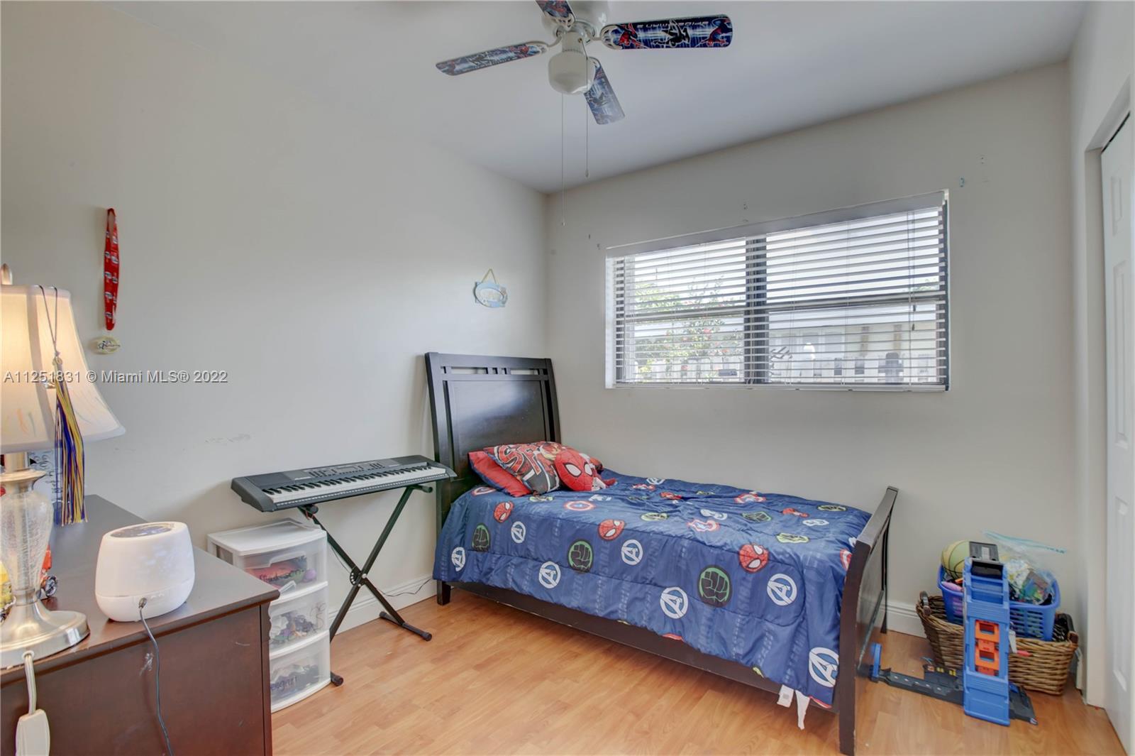 LAUDERDALE GOLF ESTATES - Residential