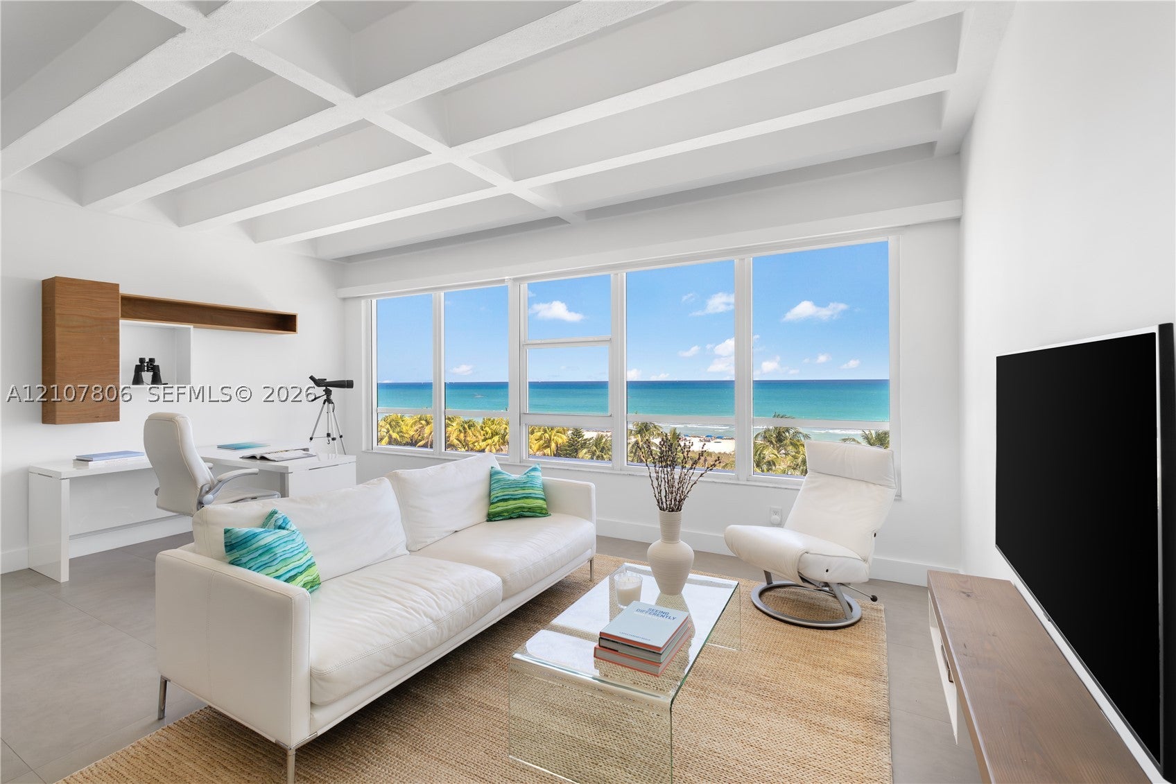 4925 Collins Ave 5C