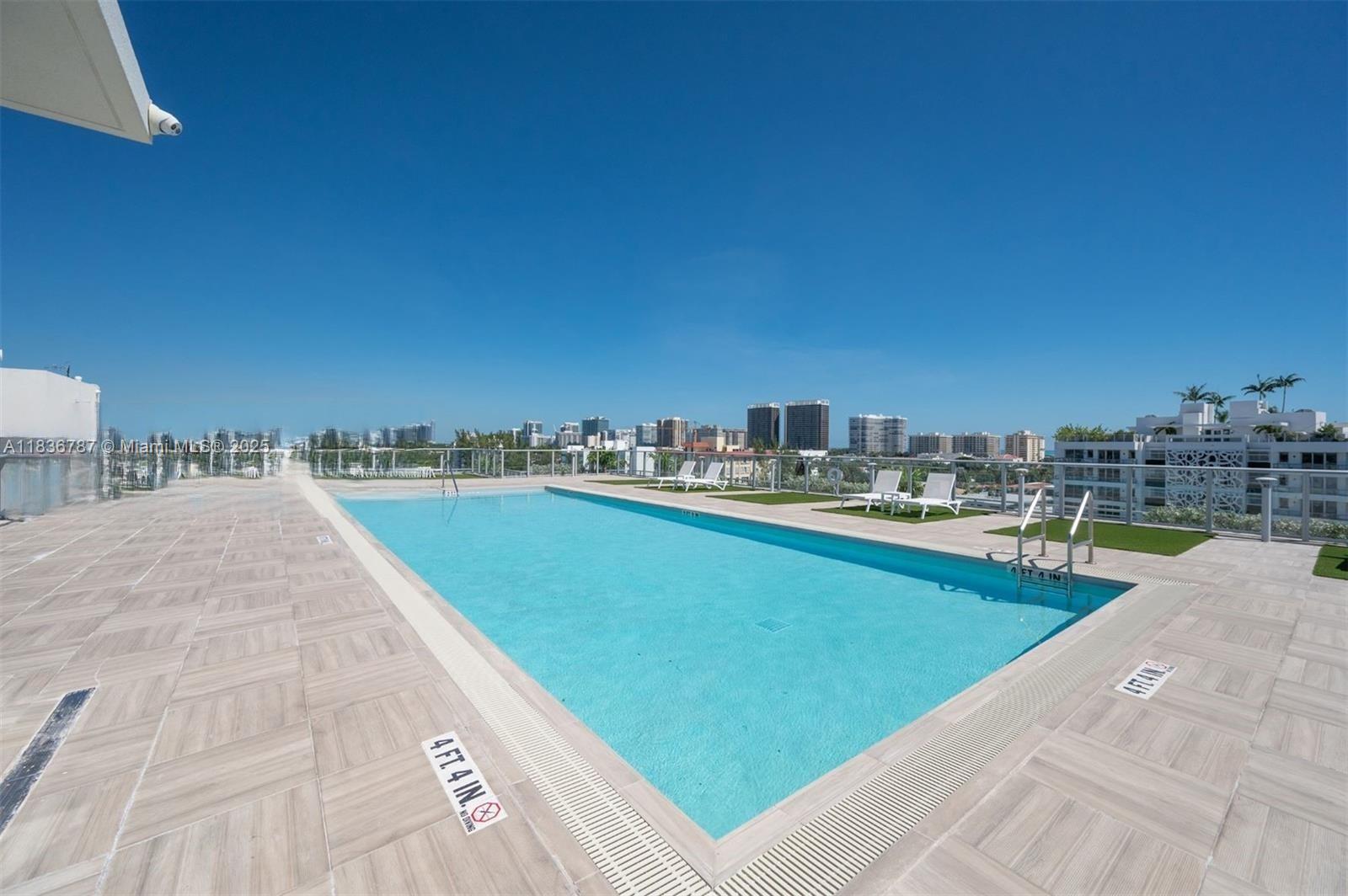 BAY HARBOR CLUB CONDO - Residential