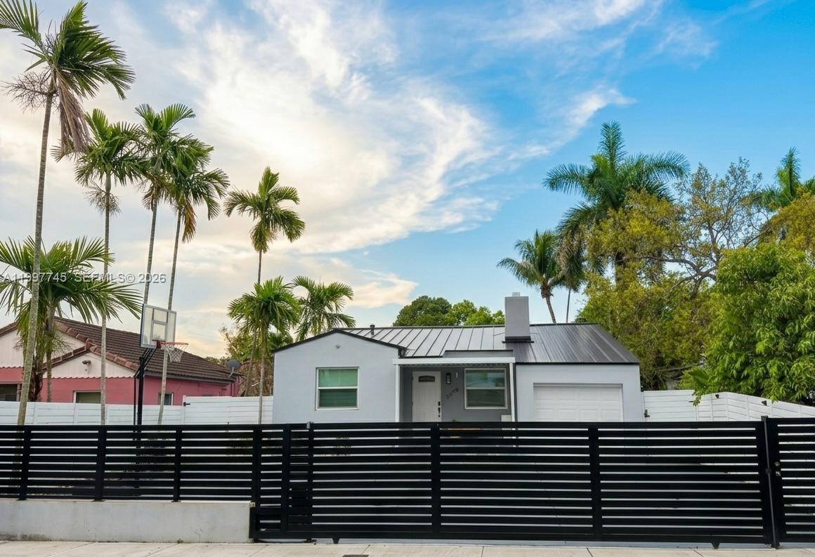 GLENROYAL SUB - Residential