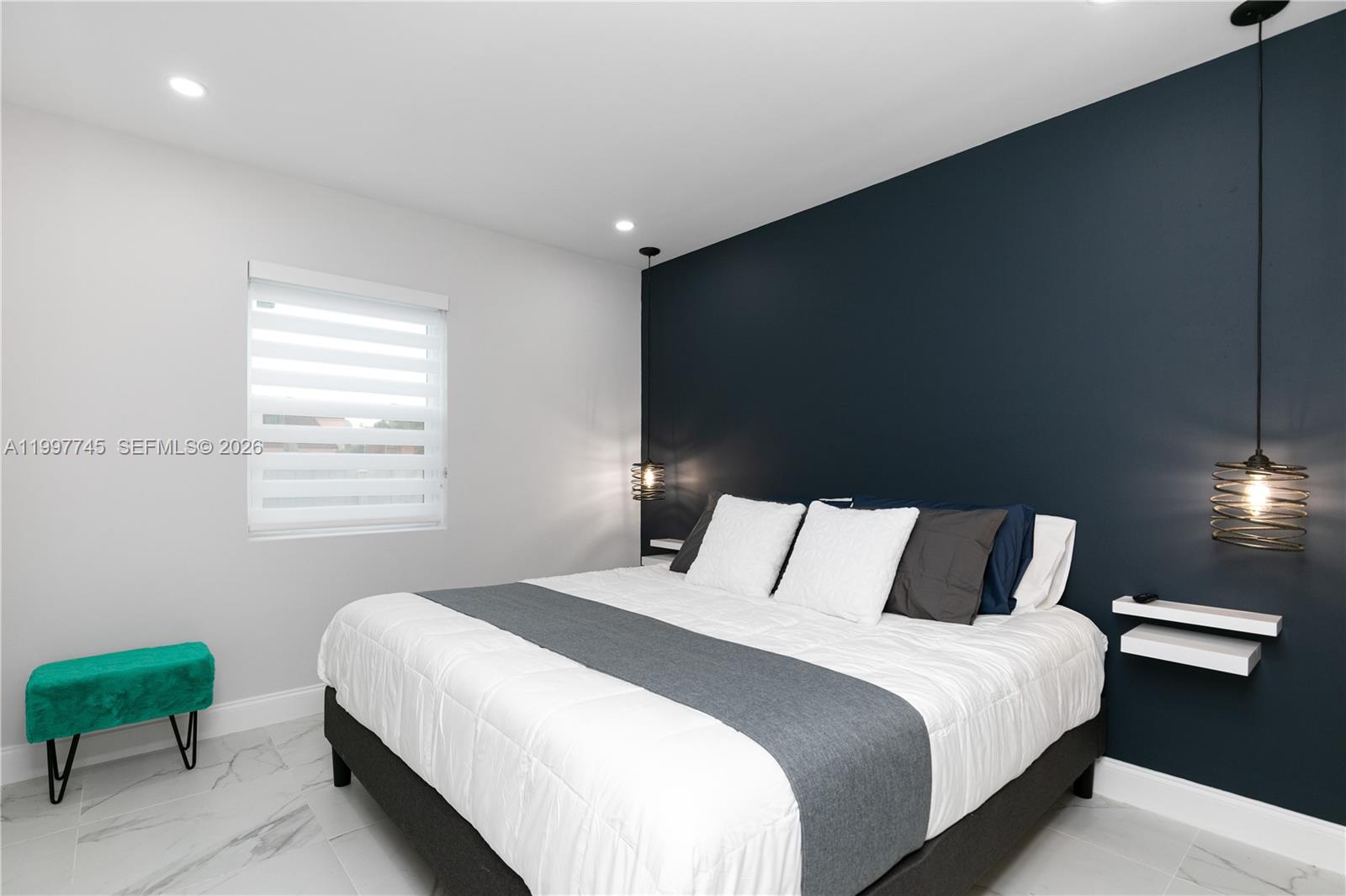 GLENROYAL SUB - Residential