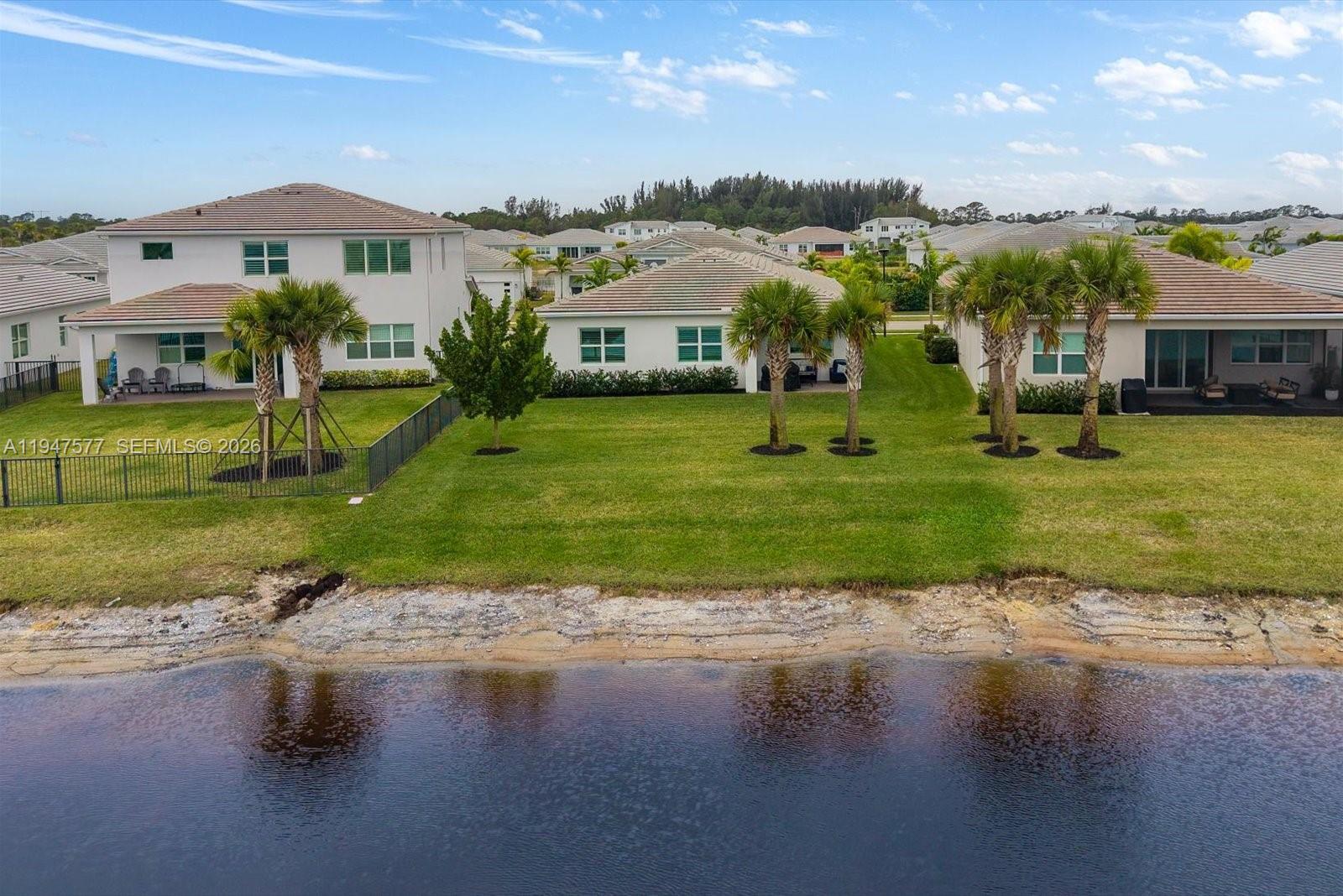 SEVILLE PHASE 1 - Residential