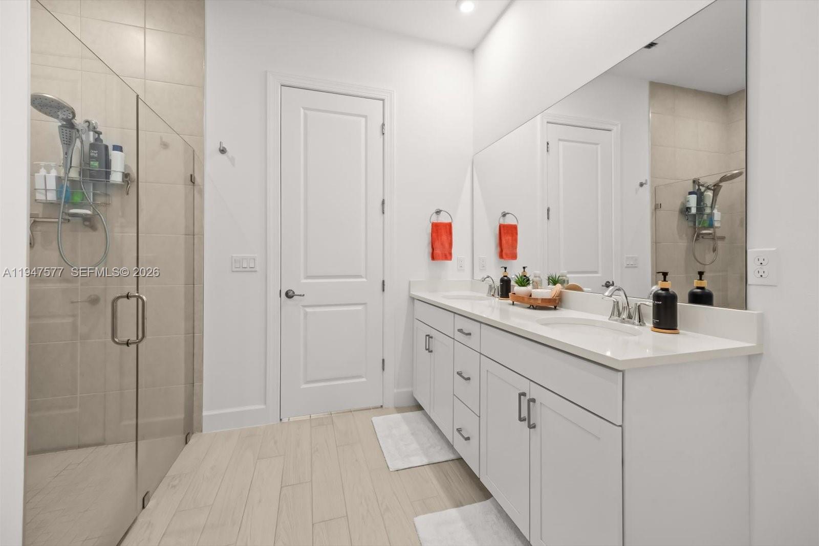 SEVILLE PHASE 1 - Residential