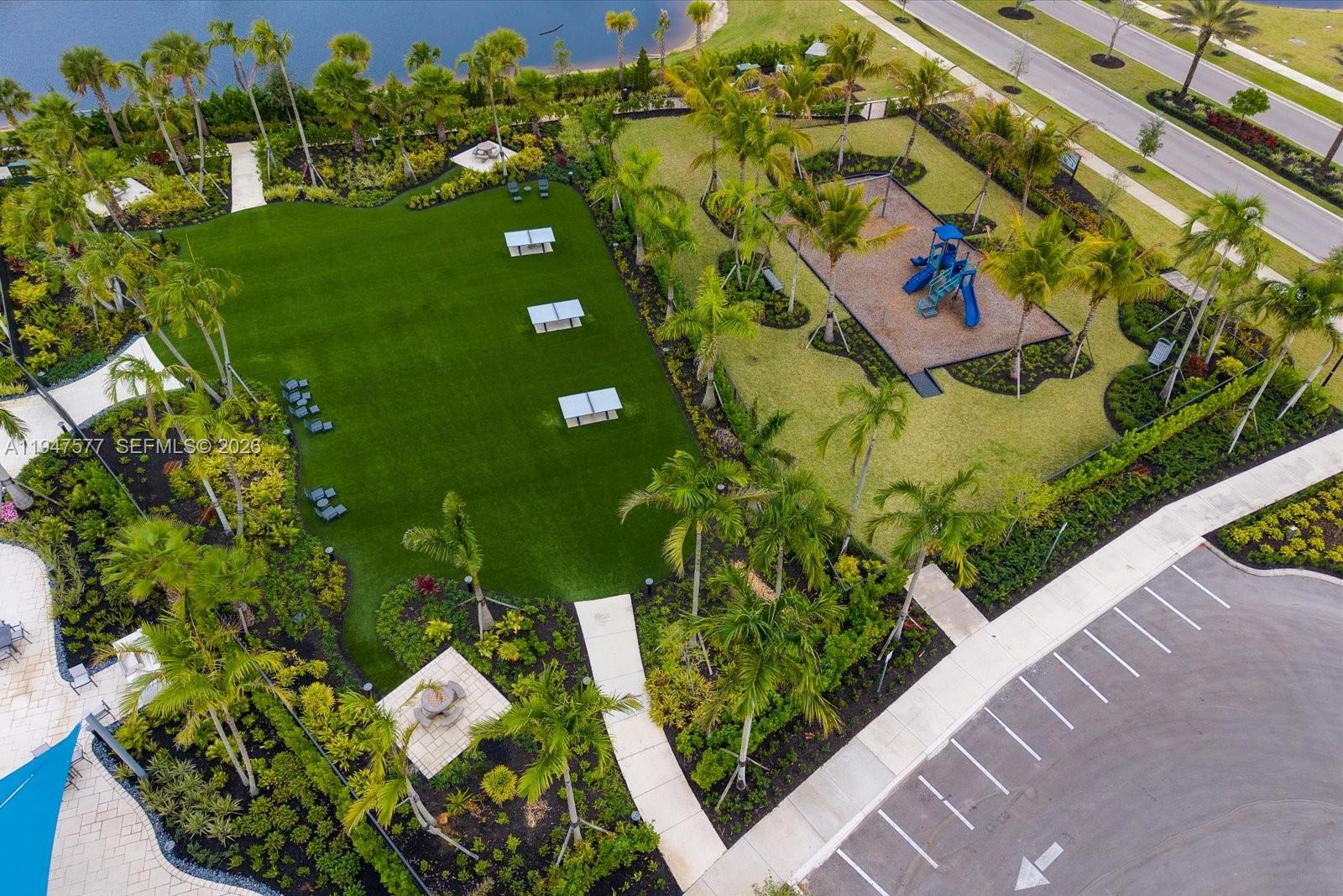 SEVILLE PHASE 1 - Residential