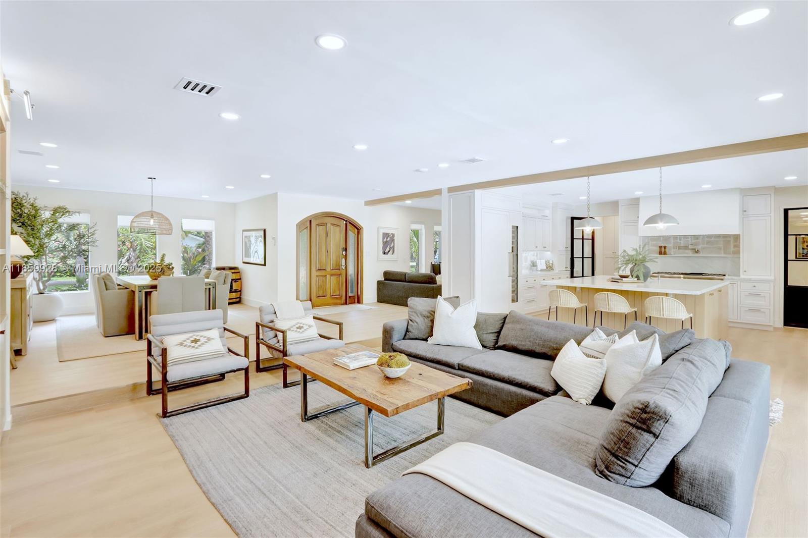 KILLIAN HEIGHTS - Residential