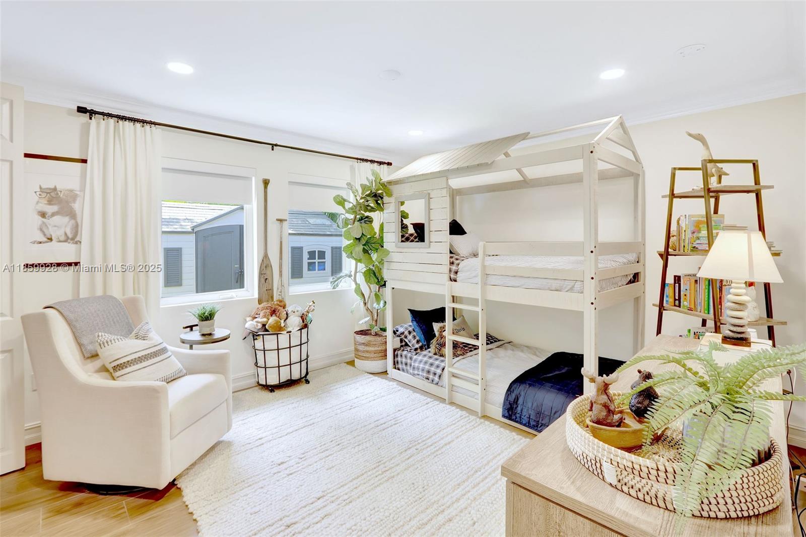 KILLIAN HEIGHTS - Residential