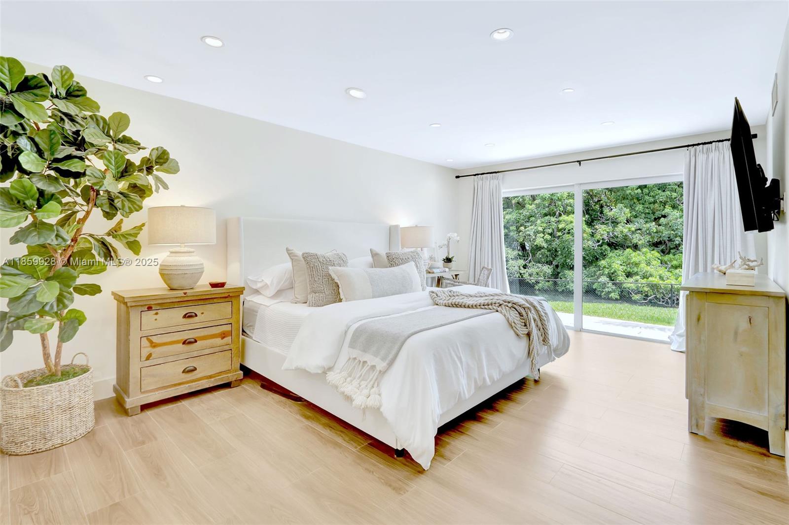 KILLIAN HEIGHTS - Residential