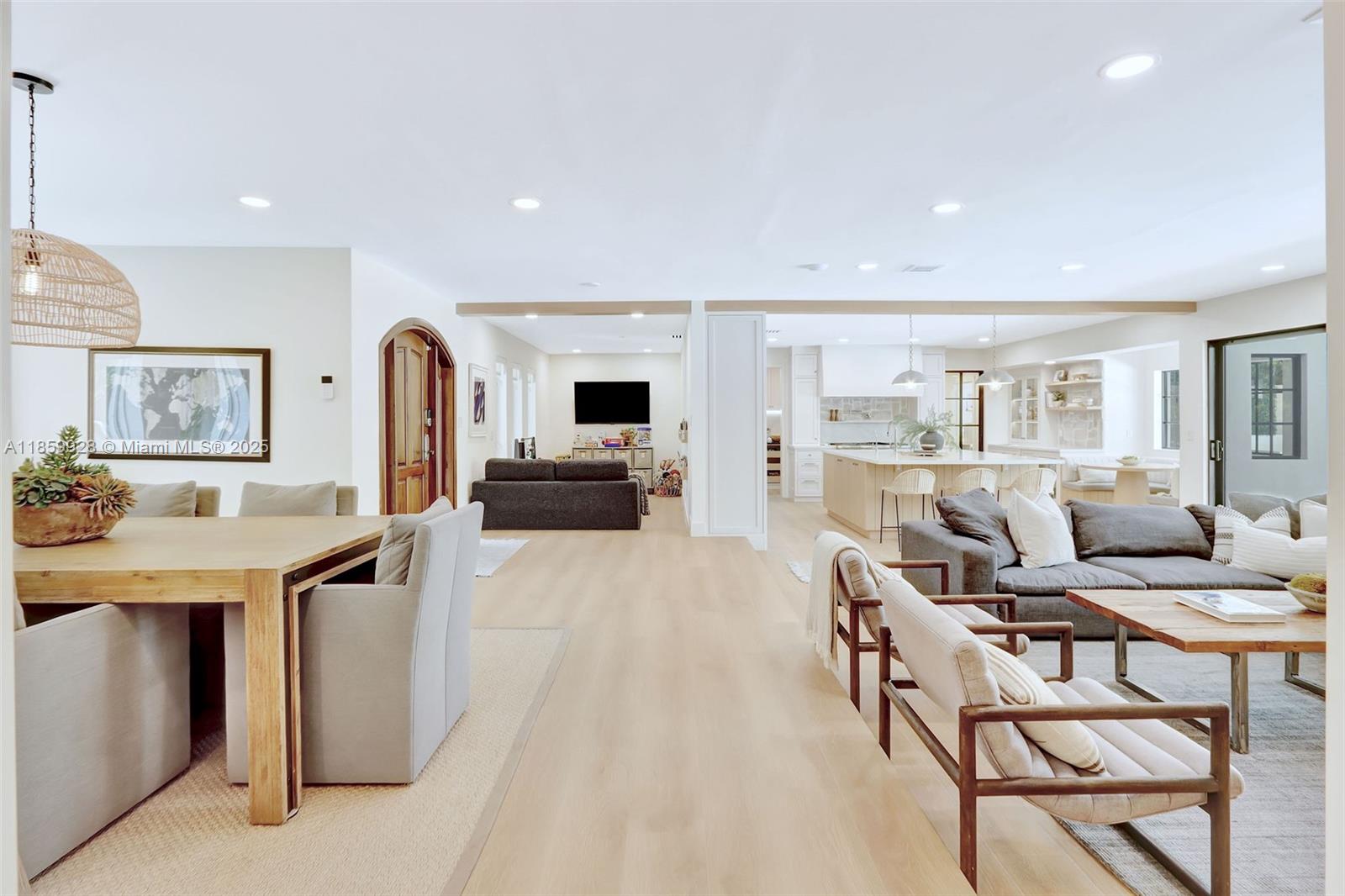 KILLIAN HEIGHTS - Residential