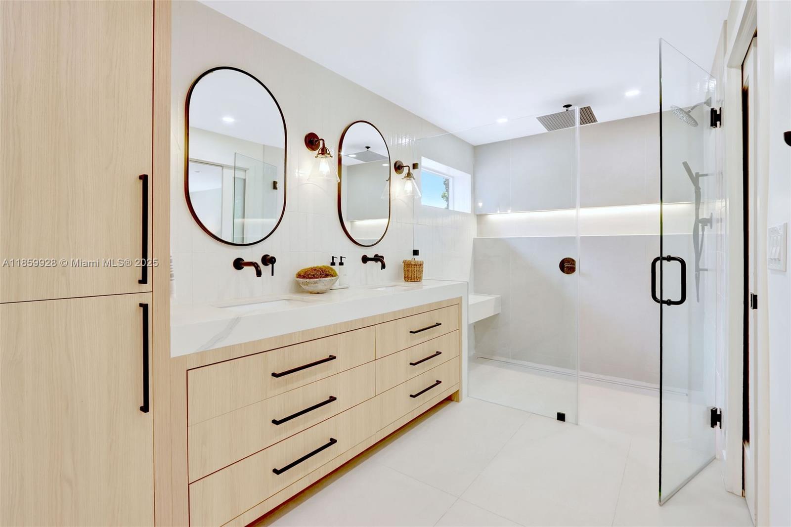 KILLIAN HEIGHTS - Residential