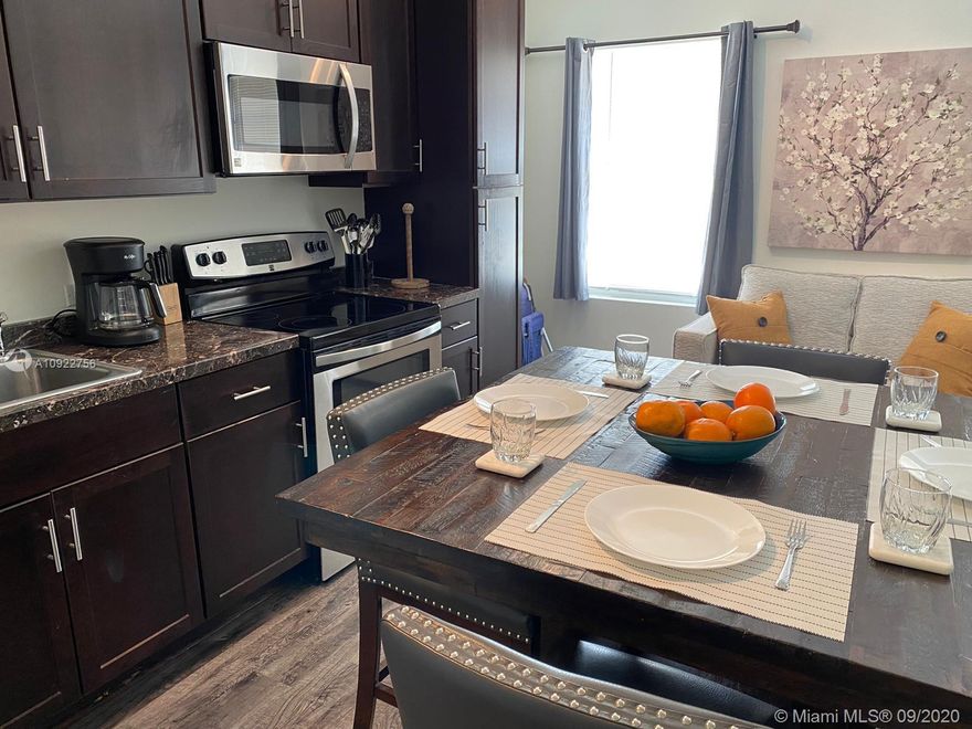 Large studio fully furnished in a renovated Art Deco boutique building in the heart of South Beach. Rent includes water. Brand new floors, updated full-size kitchen, updated bathroom and full-size washer/dryer. Beautiful wall of windows allows for lots of natural light. Just three blocks away from the beach & world-renowned Lincoln Road from shopping, entertainment & dining.