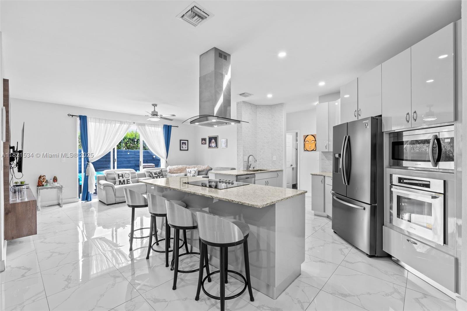 CENTURY BREEZE - Residential