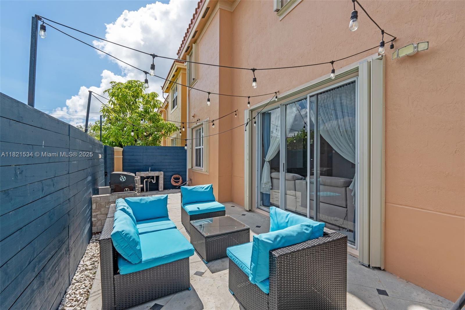 CENTURY BREEZE - Residential