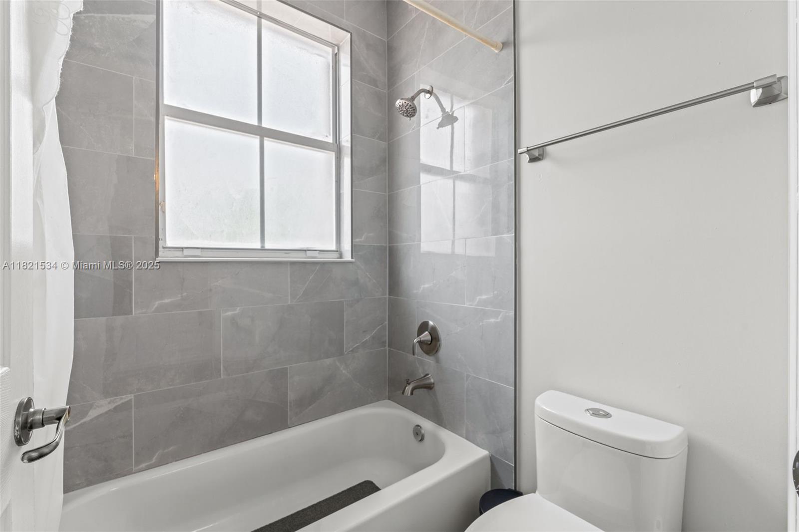 CENTURY BREEZE - Residential