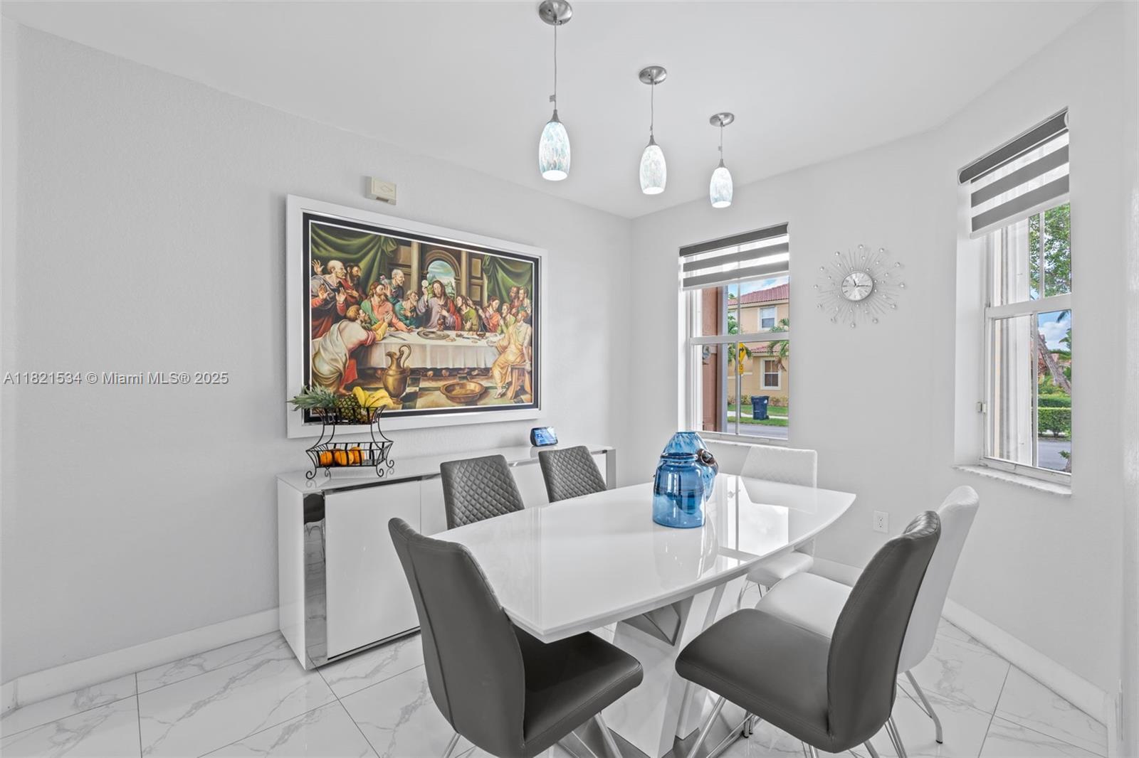 CENTURY BREEZE - Residential