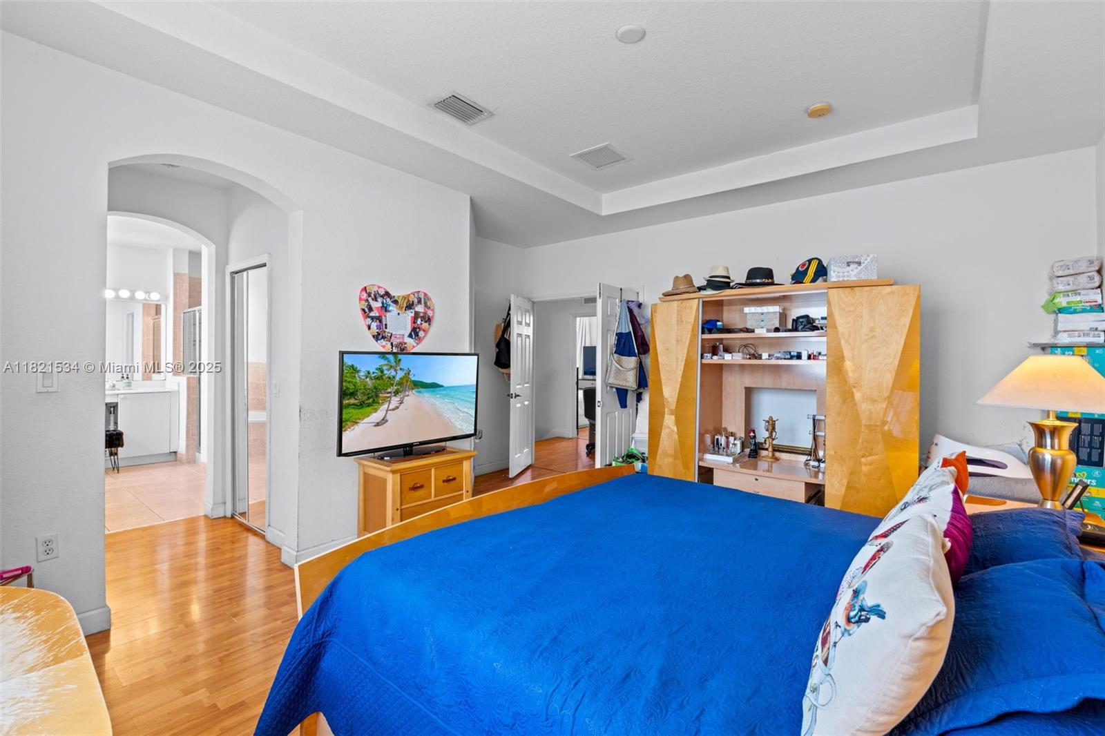 CENTURY BREEZE - Residential