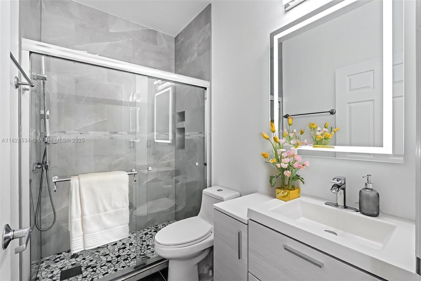 CENTURY BREEZE - Residential