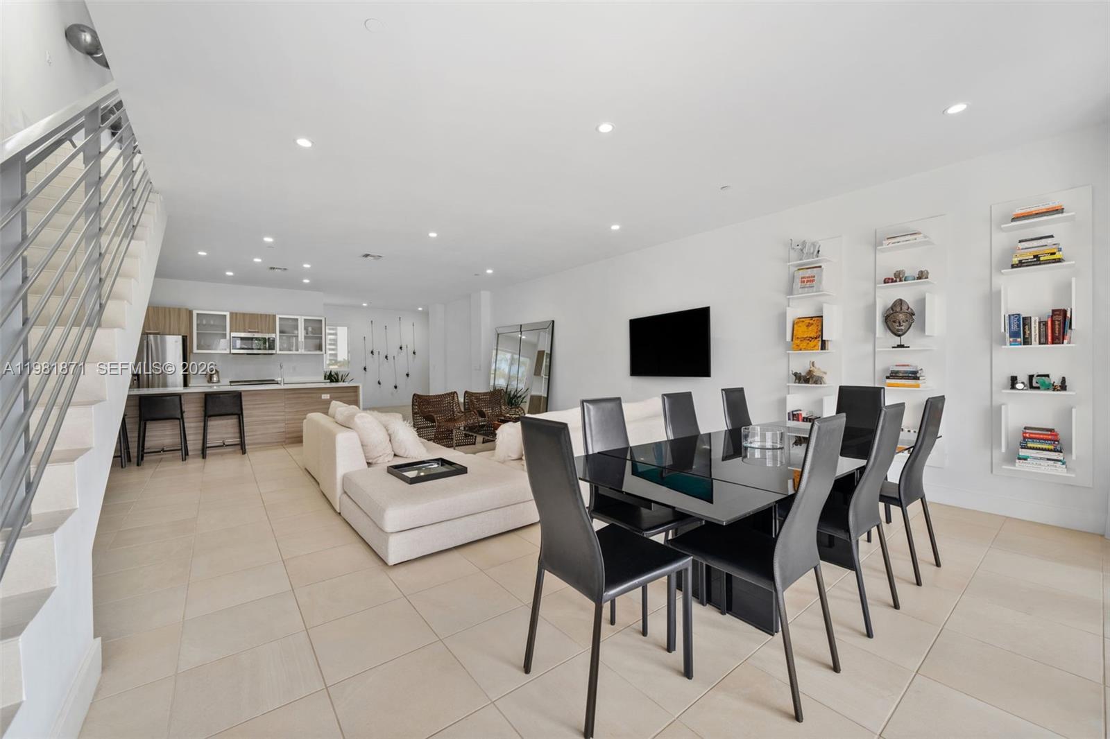 GALLERIA LOFTS CONDO - Residential