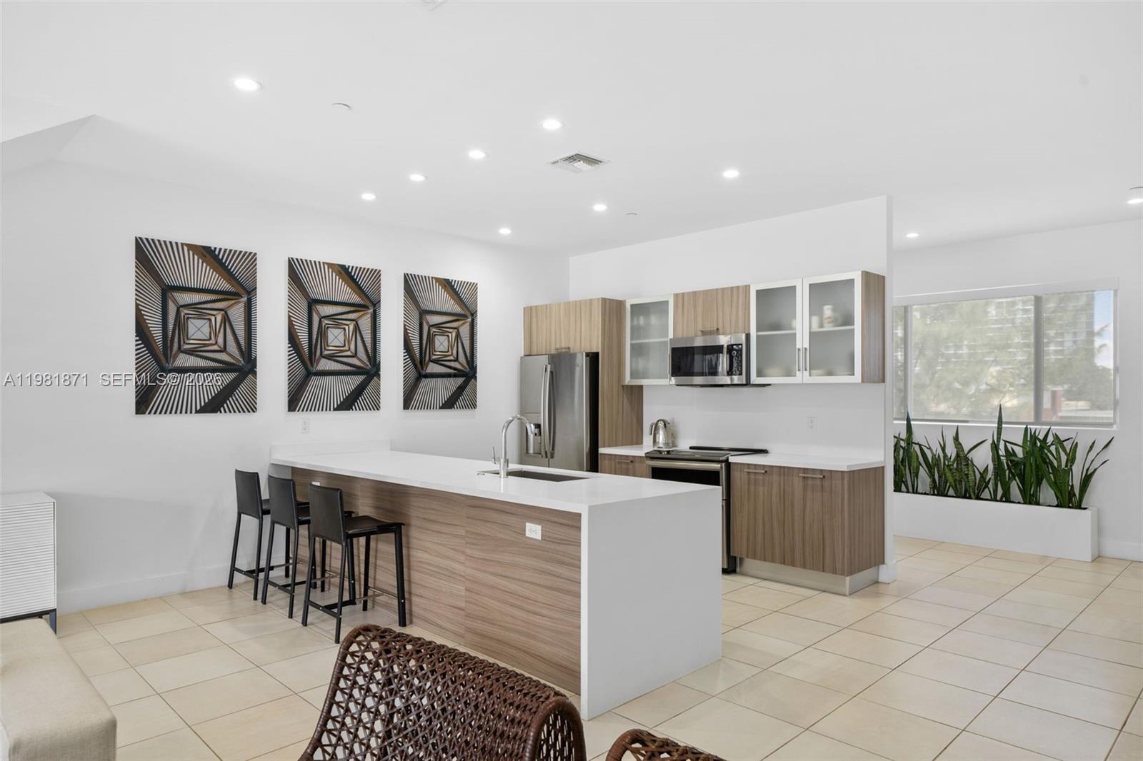 GALLERIA LOFTS CONDO - Residential